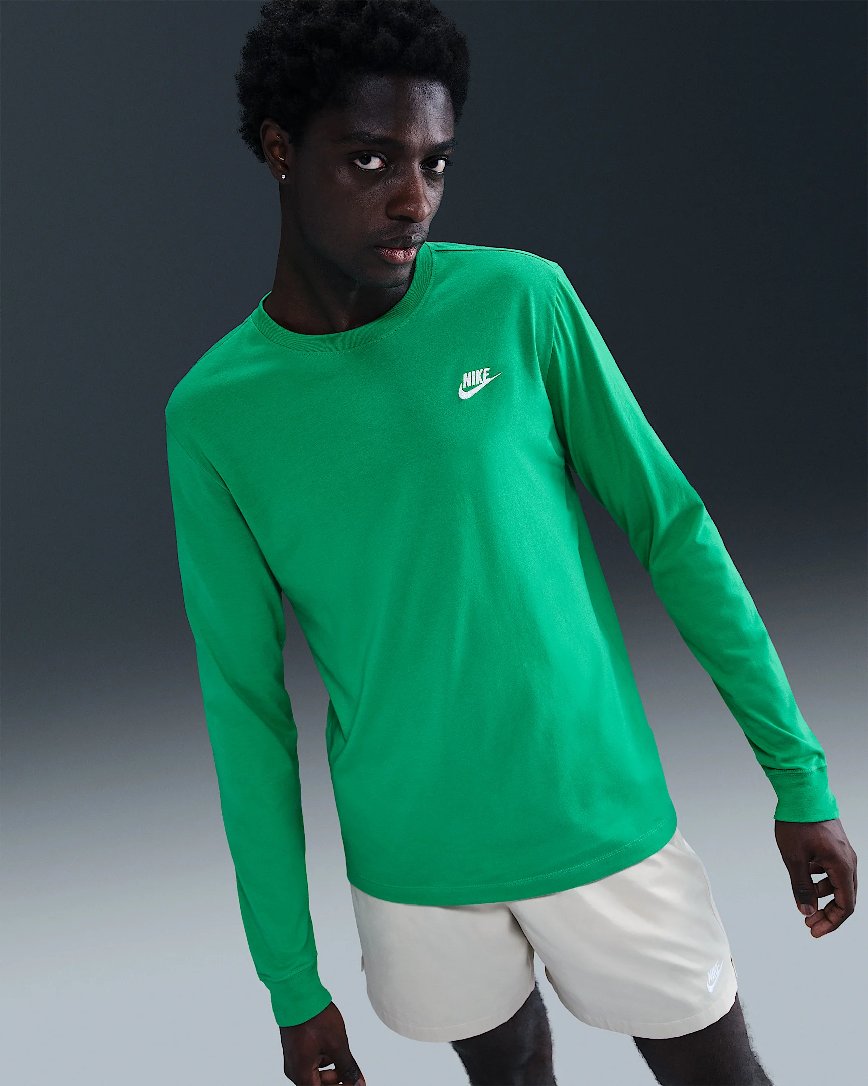 Nike Sportswear Club Men's Long-Sleeve T-Shirt - 1