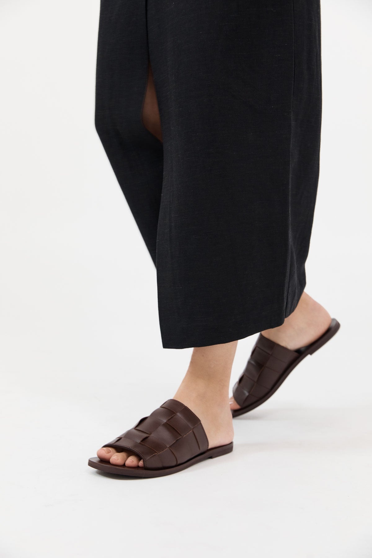 Woven Flats - Chocolate - 3