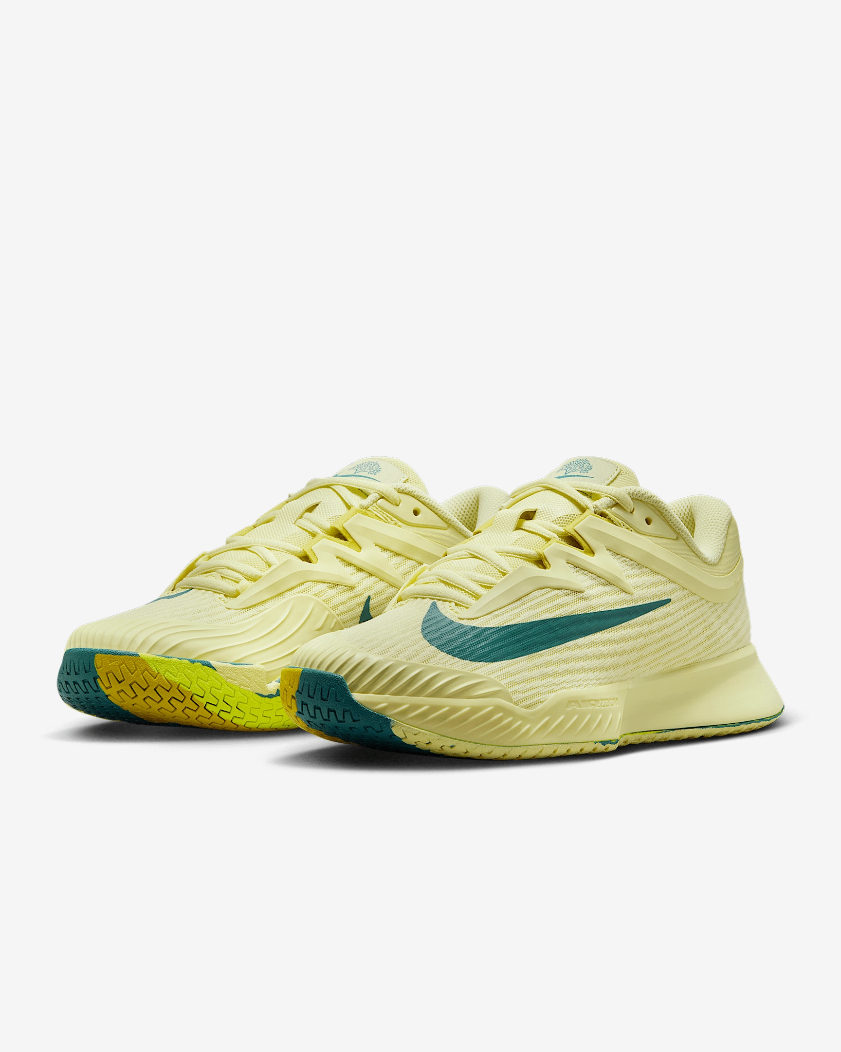 Nike Vapor Pro 3 Premium Women's Hard Court Tennis Shoes - 5