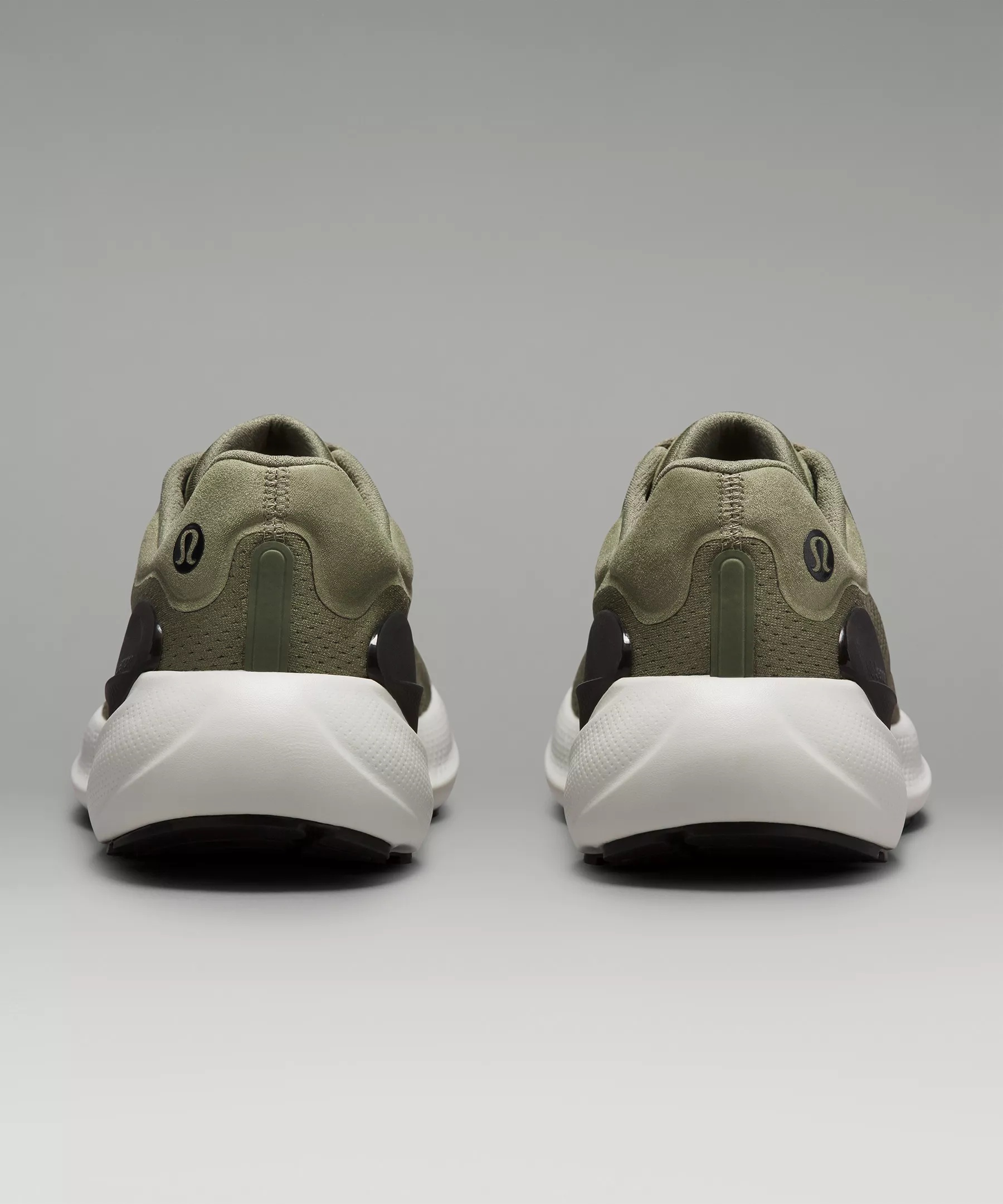beyondfeel Men's Running Shoe - 6
