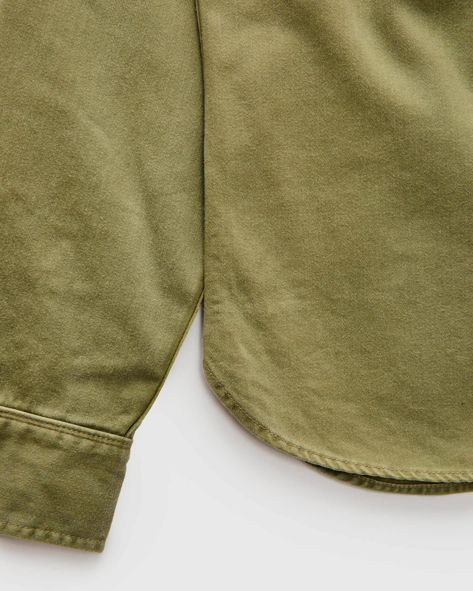 Utility Shirt in Olive - 6
