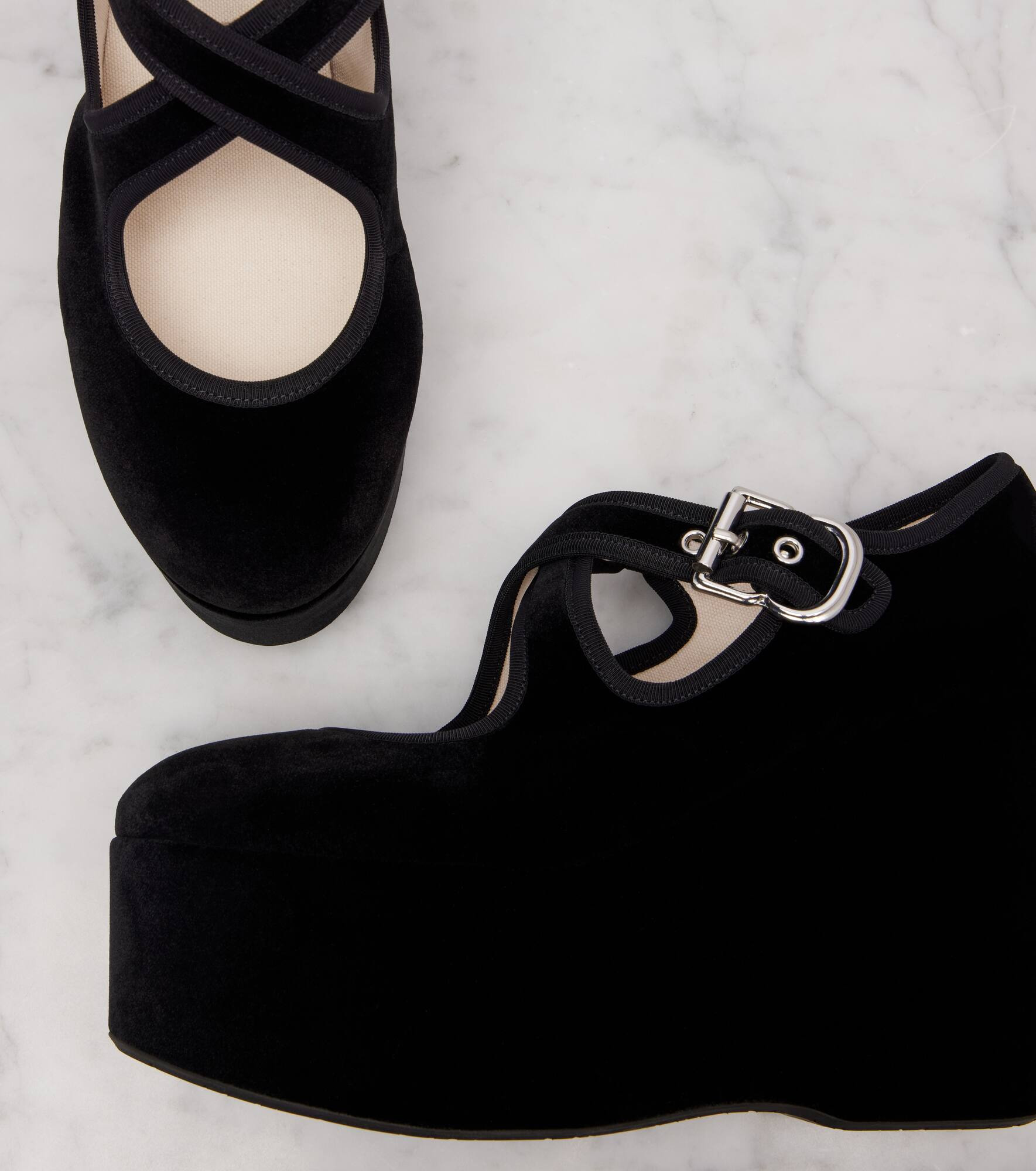 Criss Cross 110 velvet wedges - 5