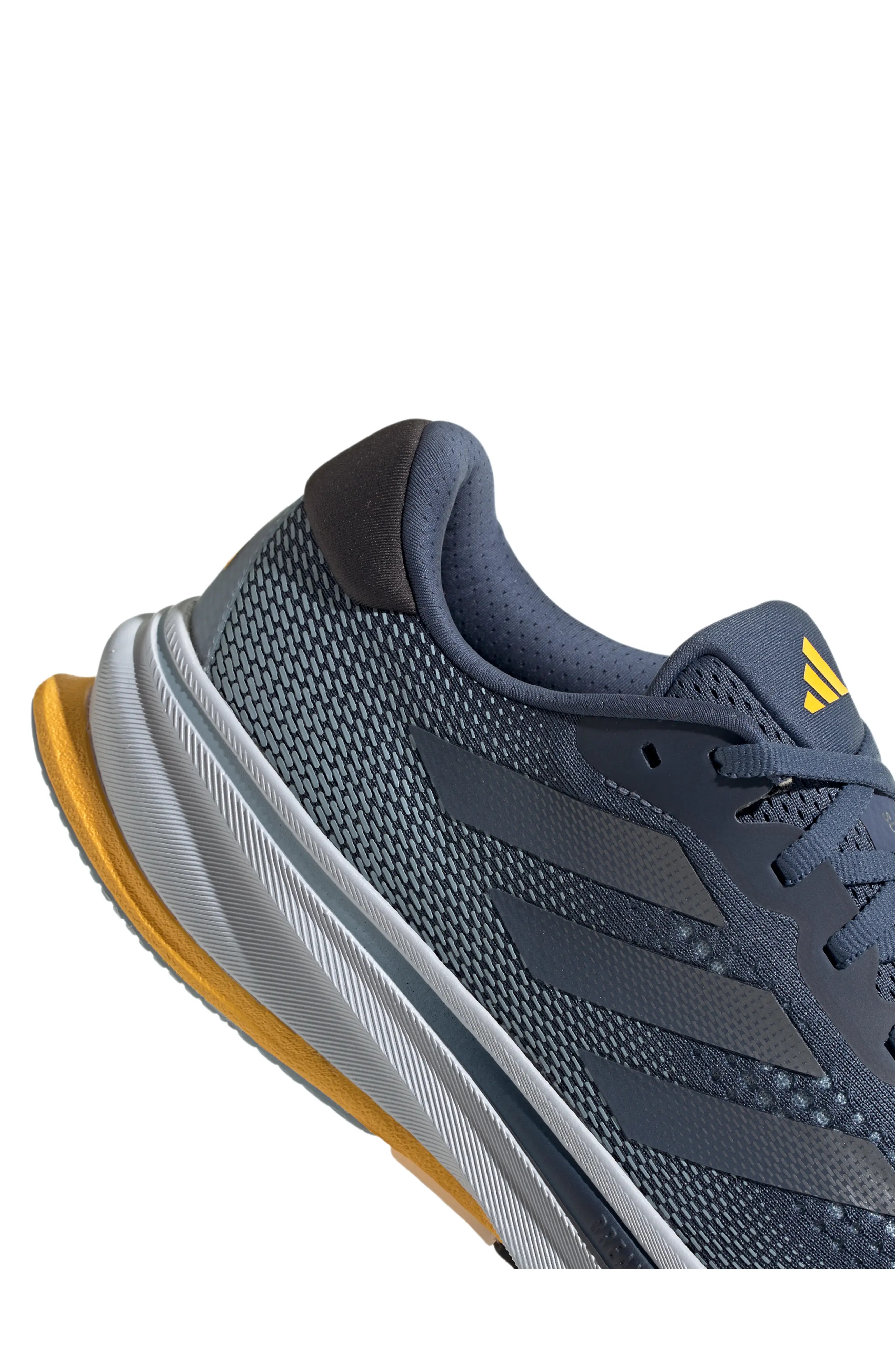 Supernova Rise Running Shoe in Ink/Iron Metallic/Spark - 9