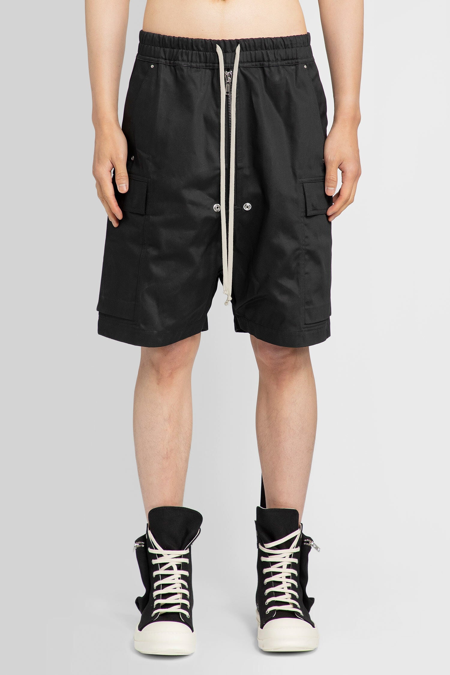 RICK OWENS MAN BLACK SHORTS - 1