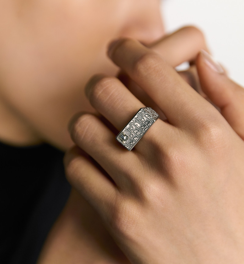 Dior Sparkle Signet Ring 3