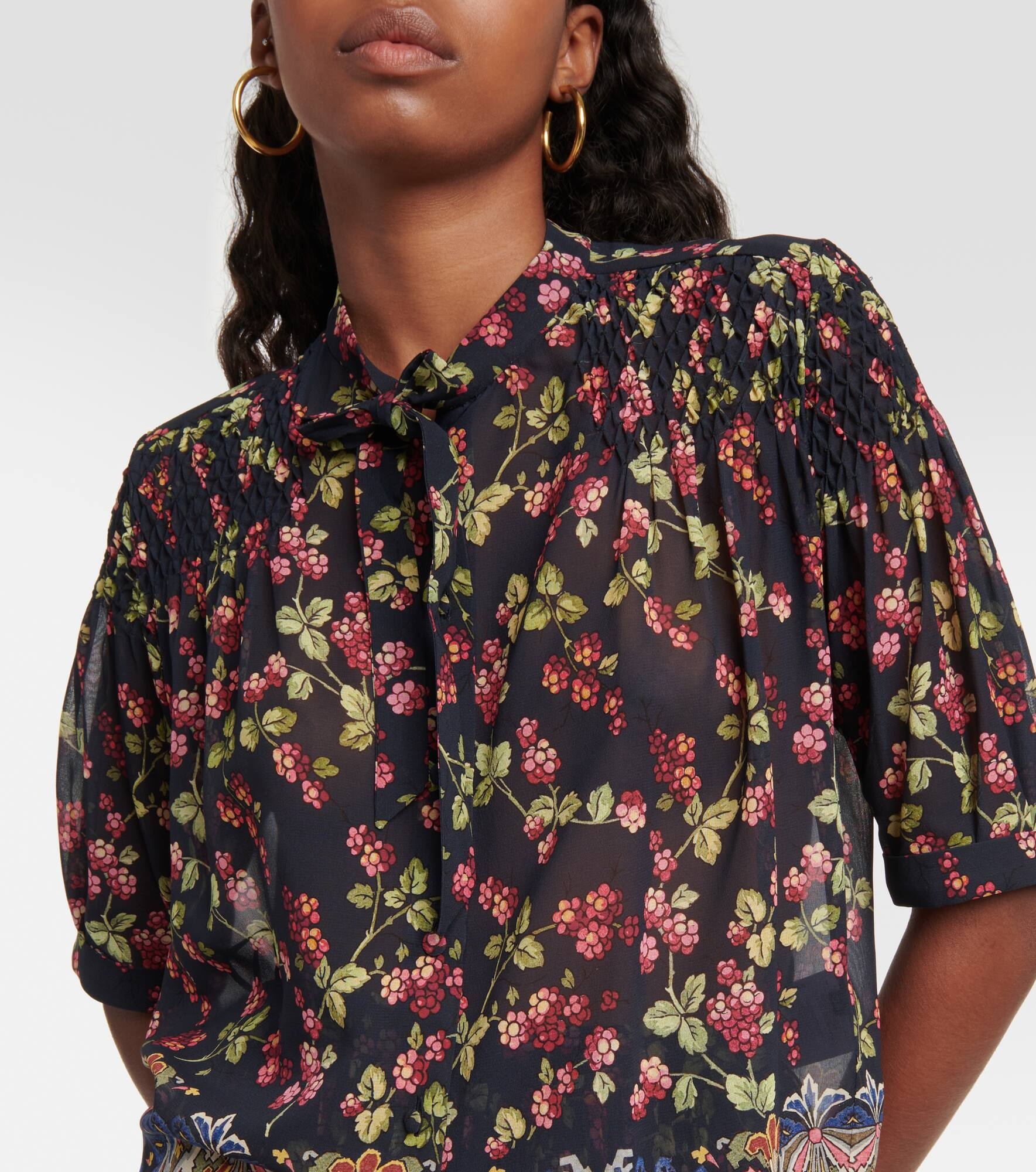 Tie-neck printed silk top - 4