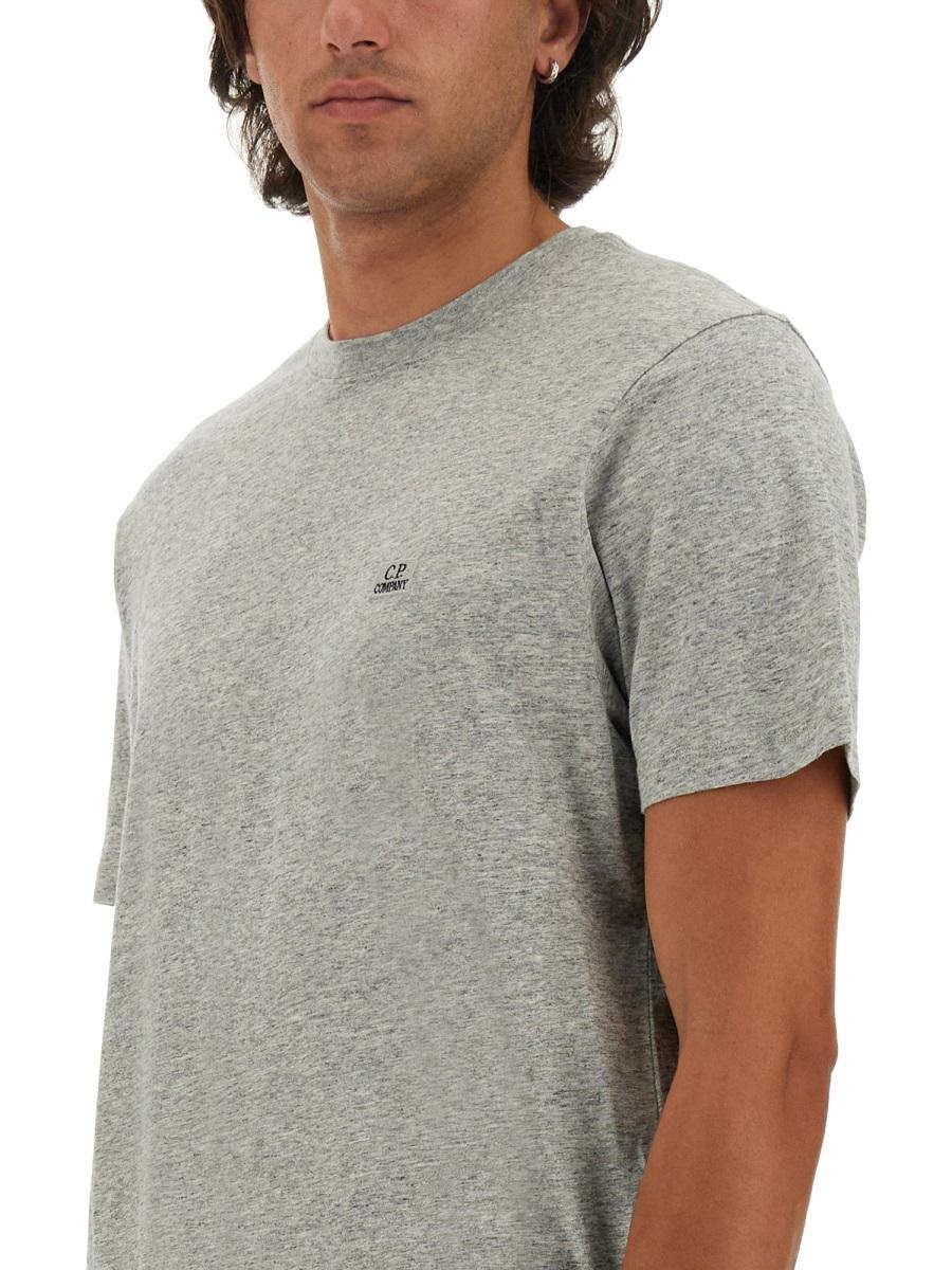 Tシャツ・カットソー C.P. Company FW24 T-SHIRT WITH LOGO (17CMTS031A 005100WM94) CP Company Logo Men's T-Shirt Black 16CMTS231A005697G-999