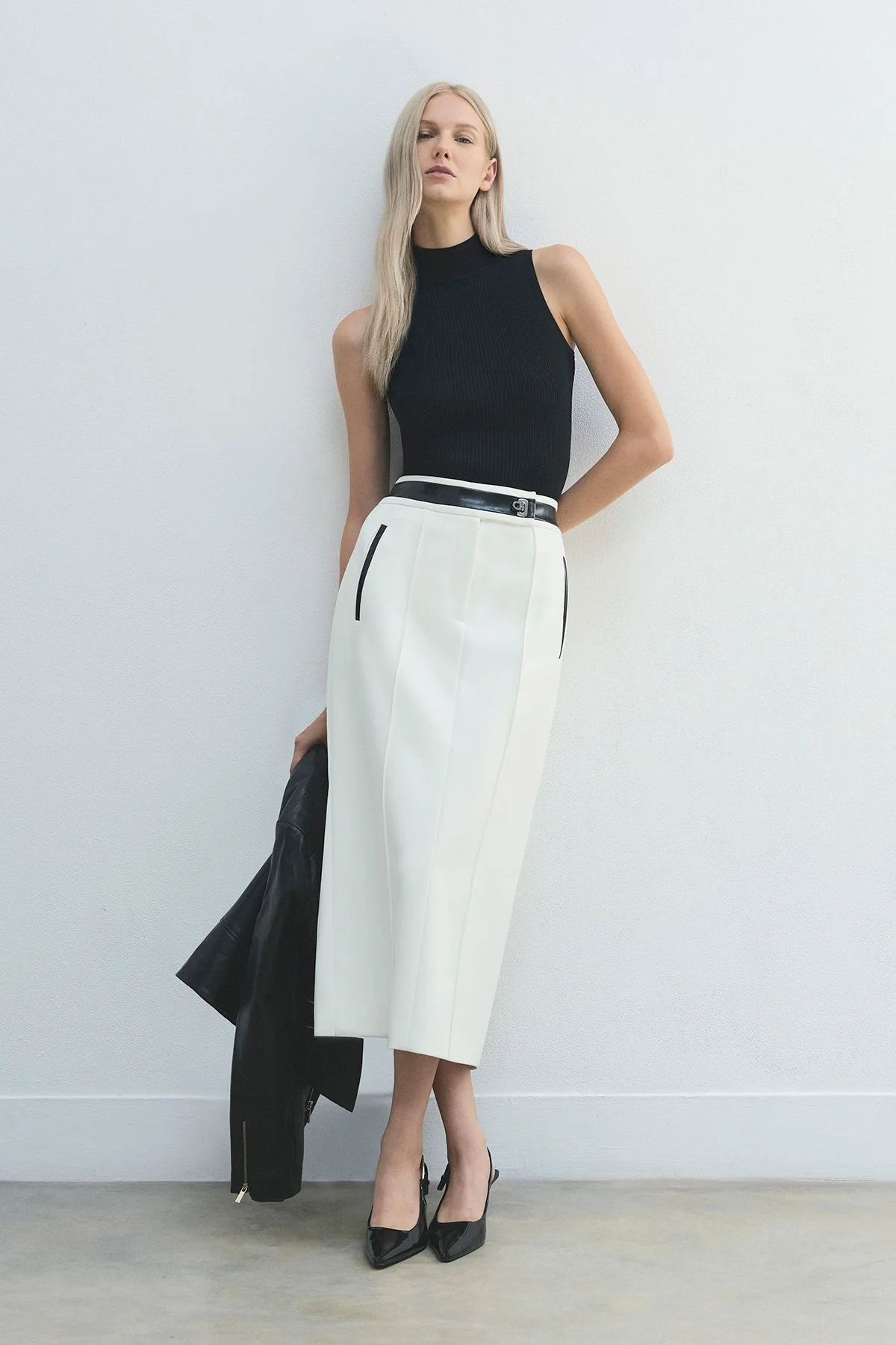 Forever Compact Stretch & PU Turn Lock Detail Tailored Midi Pencil Skirt - 1