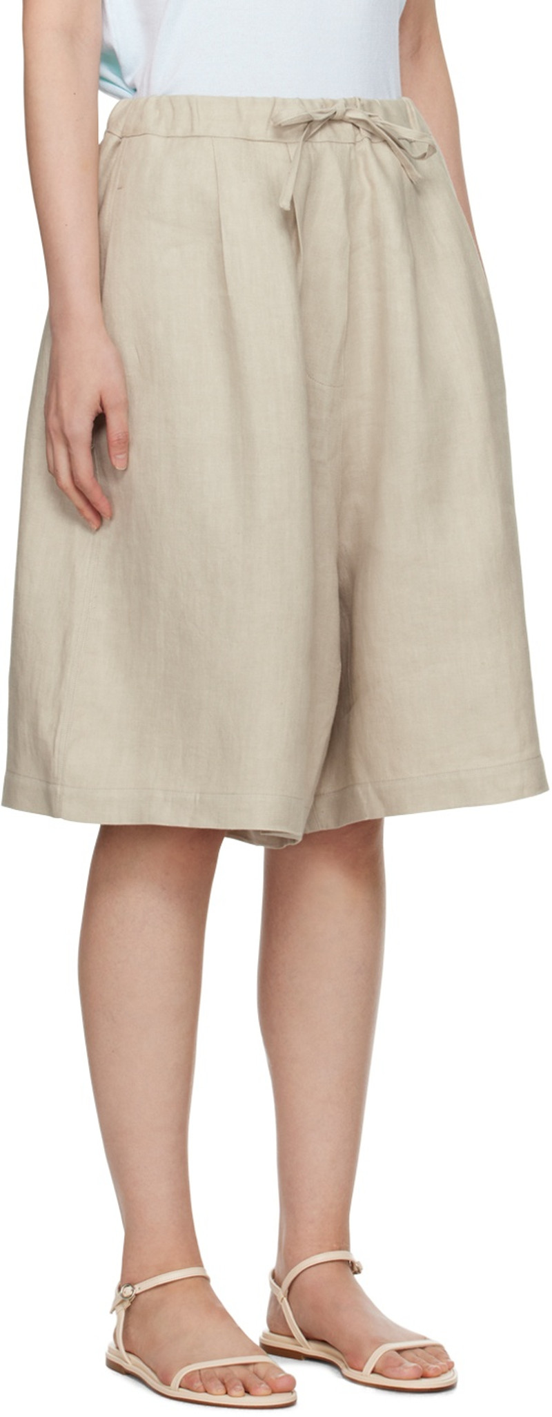 CORDERA Beige Maxi Shorts outlook