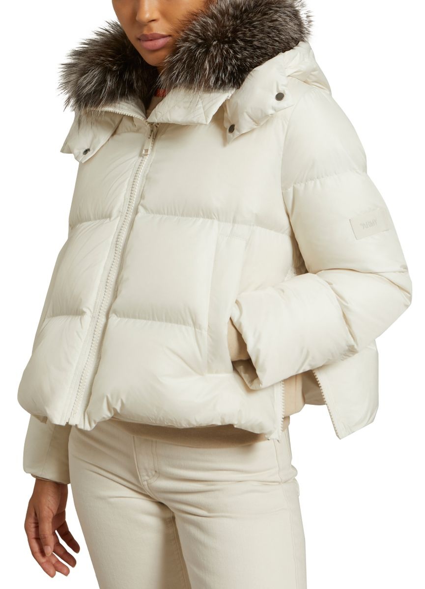 Short A-line puffer jacket made from a water-resistant performance fabric with a fox fur collar - 2