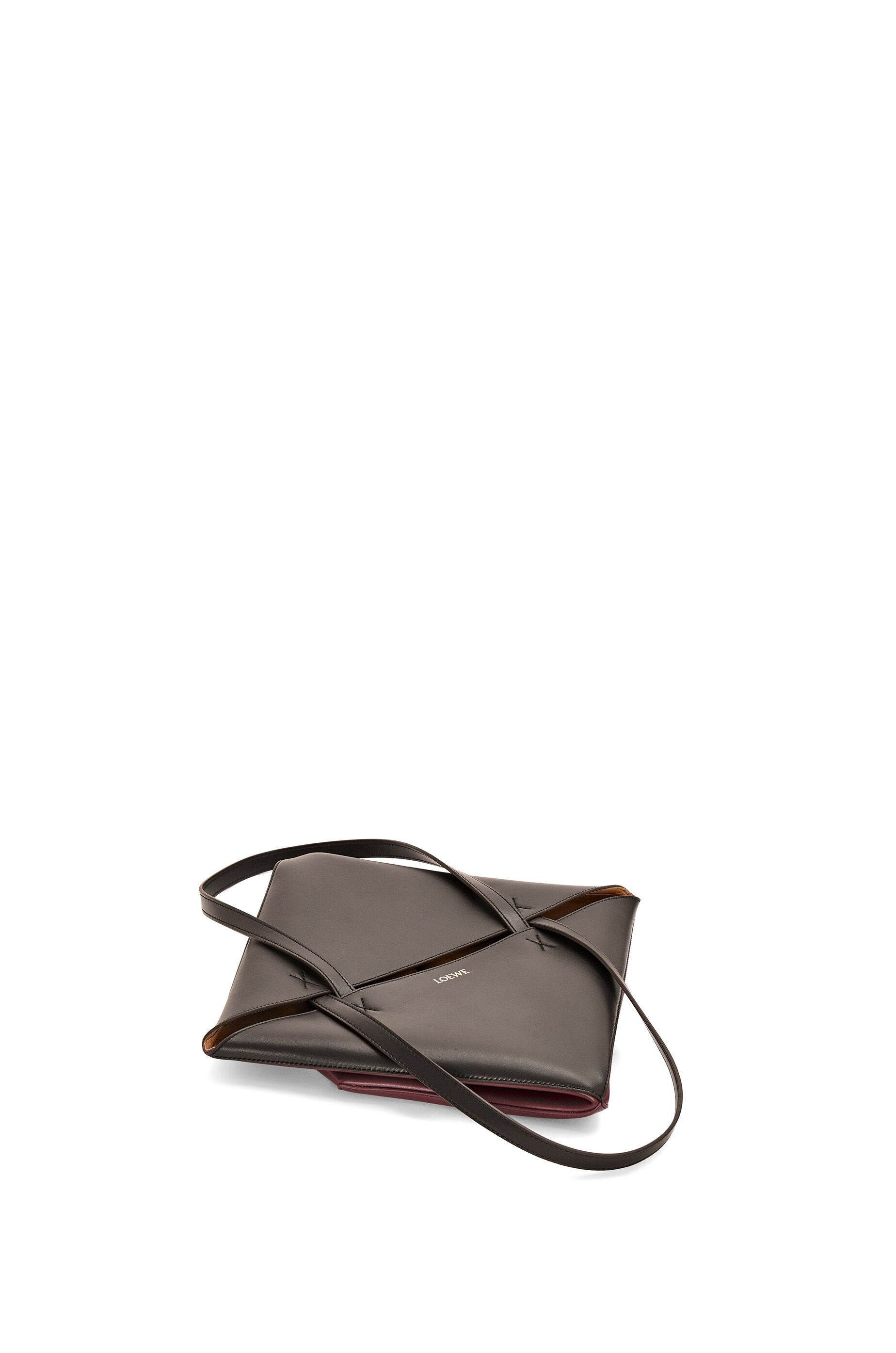 Puzzle Fold Tote in shiny calfskin - 6