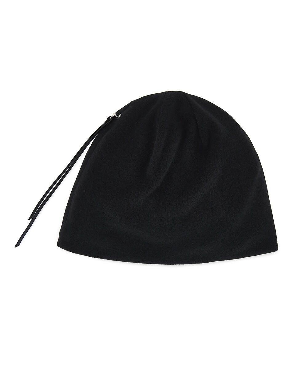 8.0 Beanie Center - 2