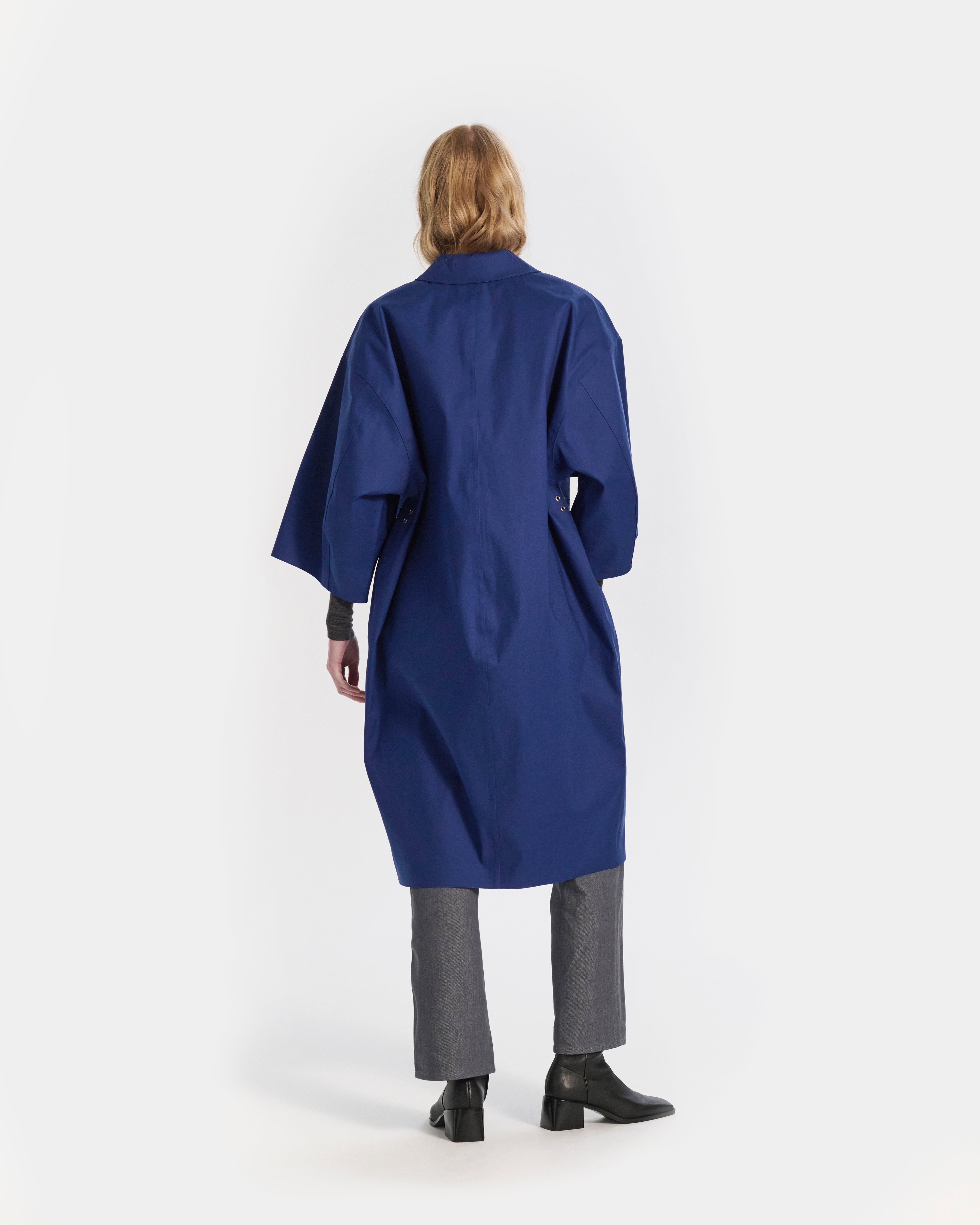 Collin Rubberised Cropped Sleeve Coat - 3
