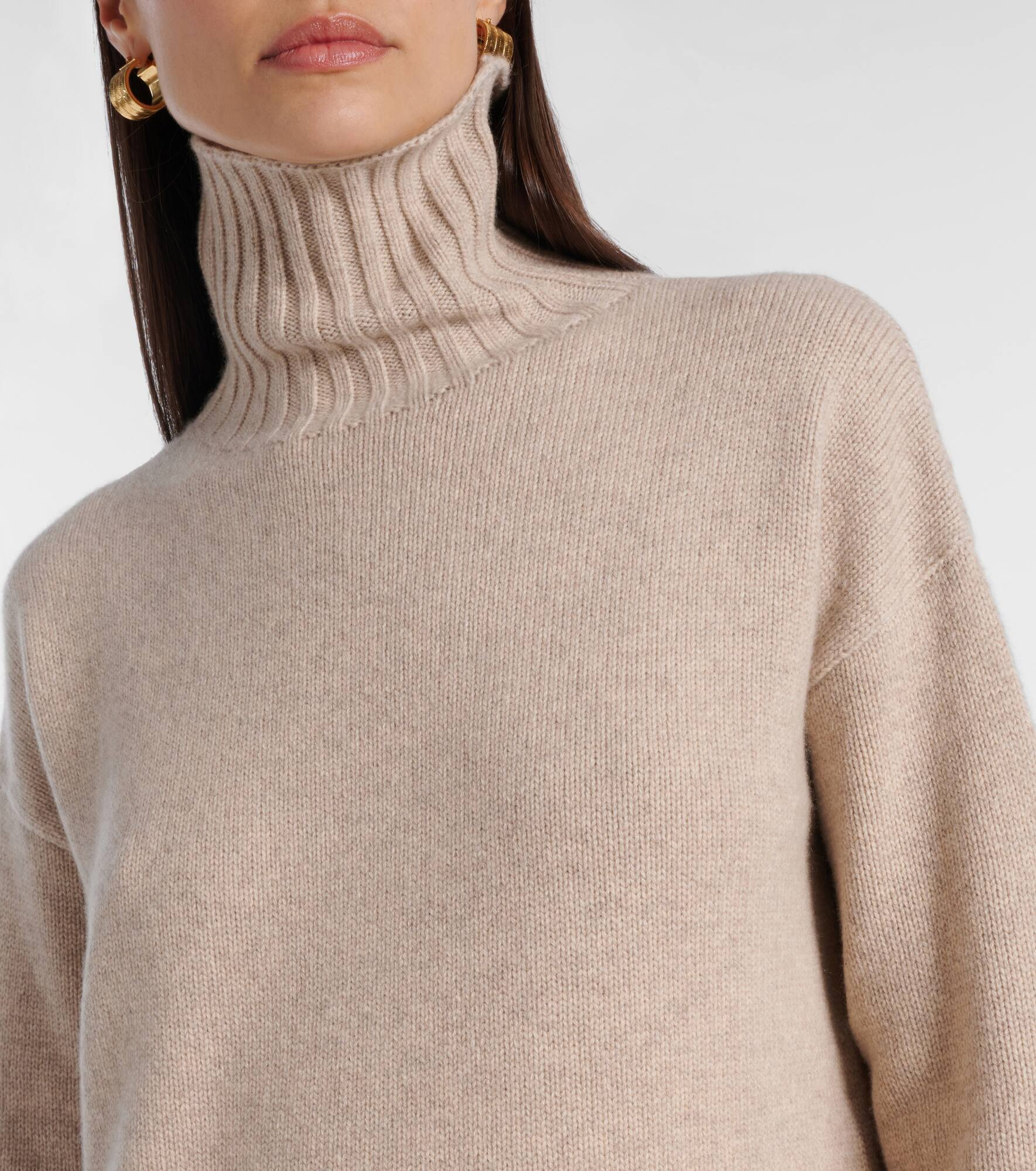 Summer turtleneck cashmere midi dress - 4