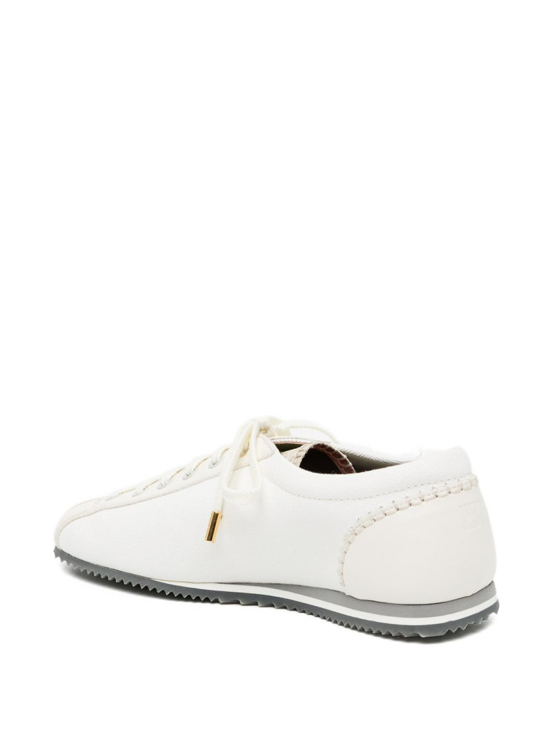 Paris sneakers 3