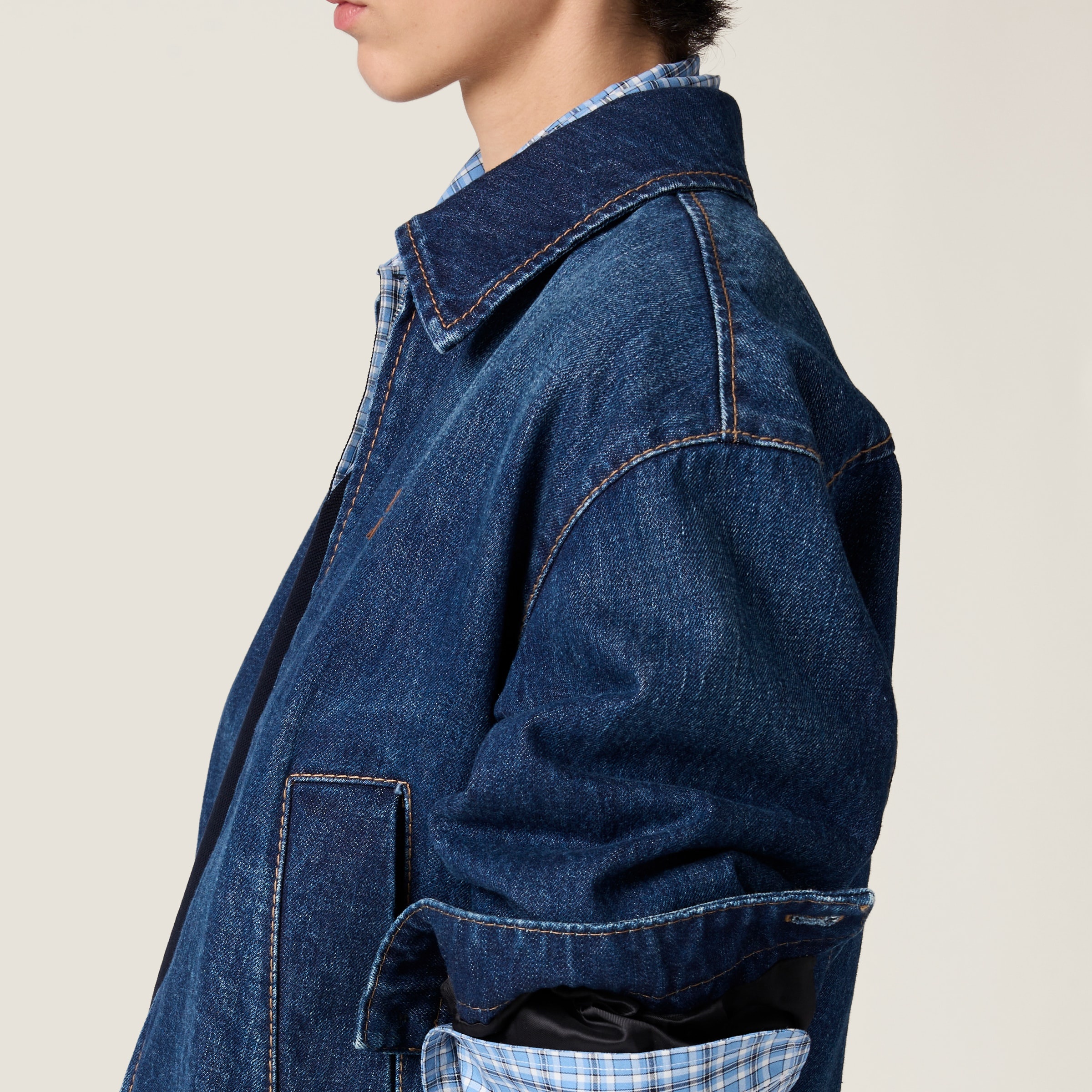 Denim trucker jacket - 4