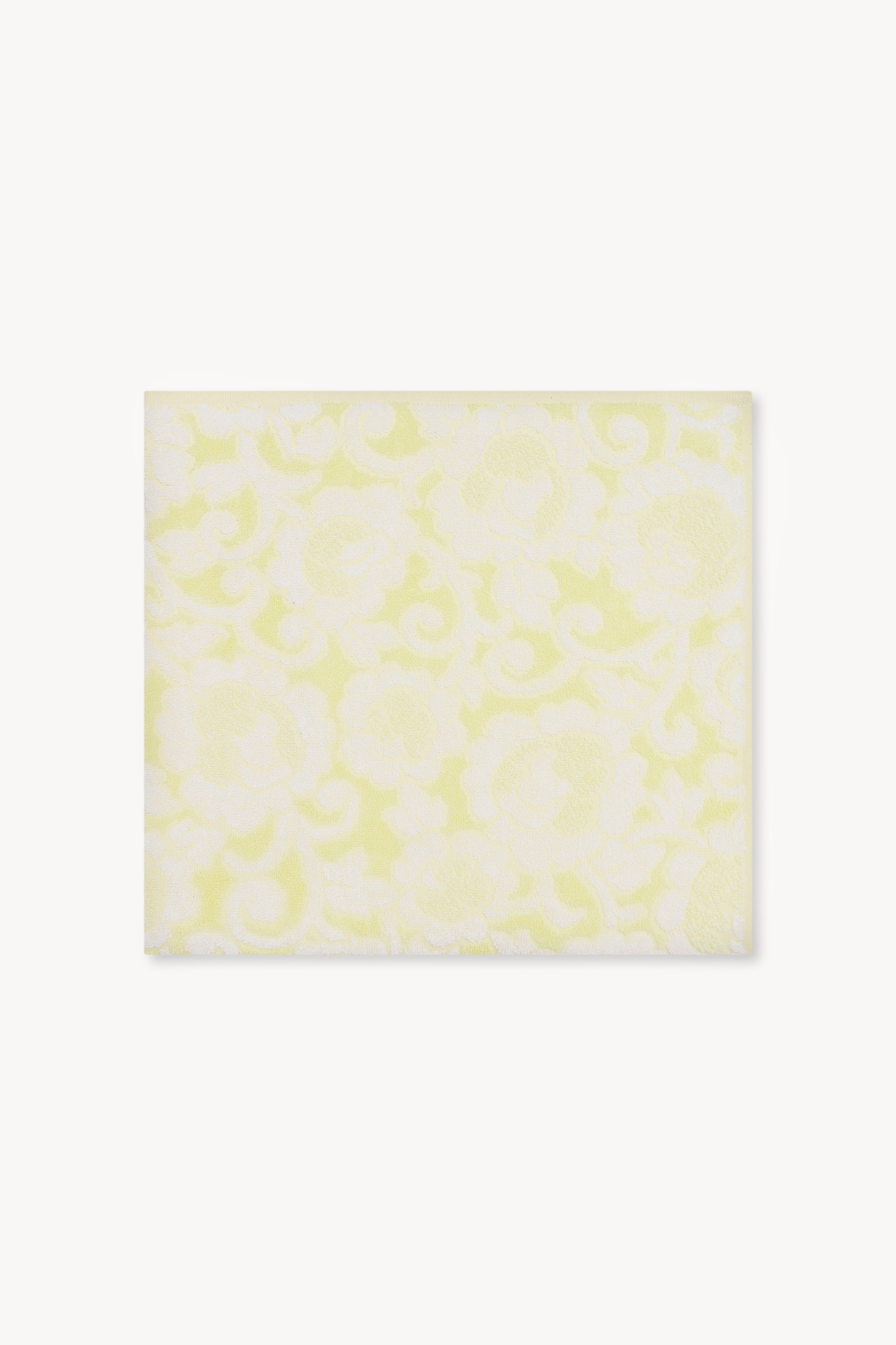 Medium Flower Towel in Cotton - 2
