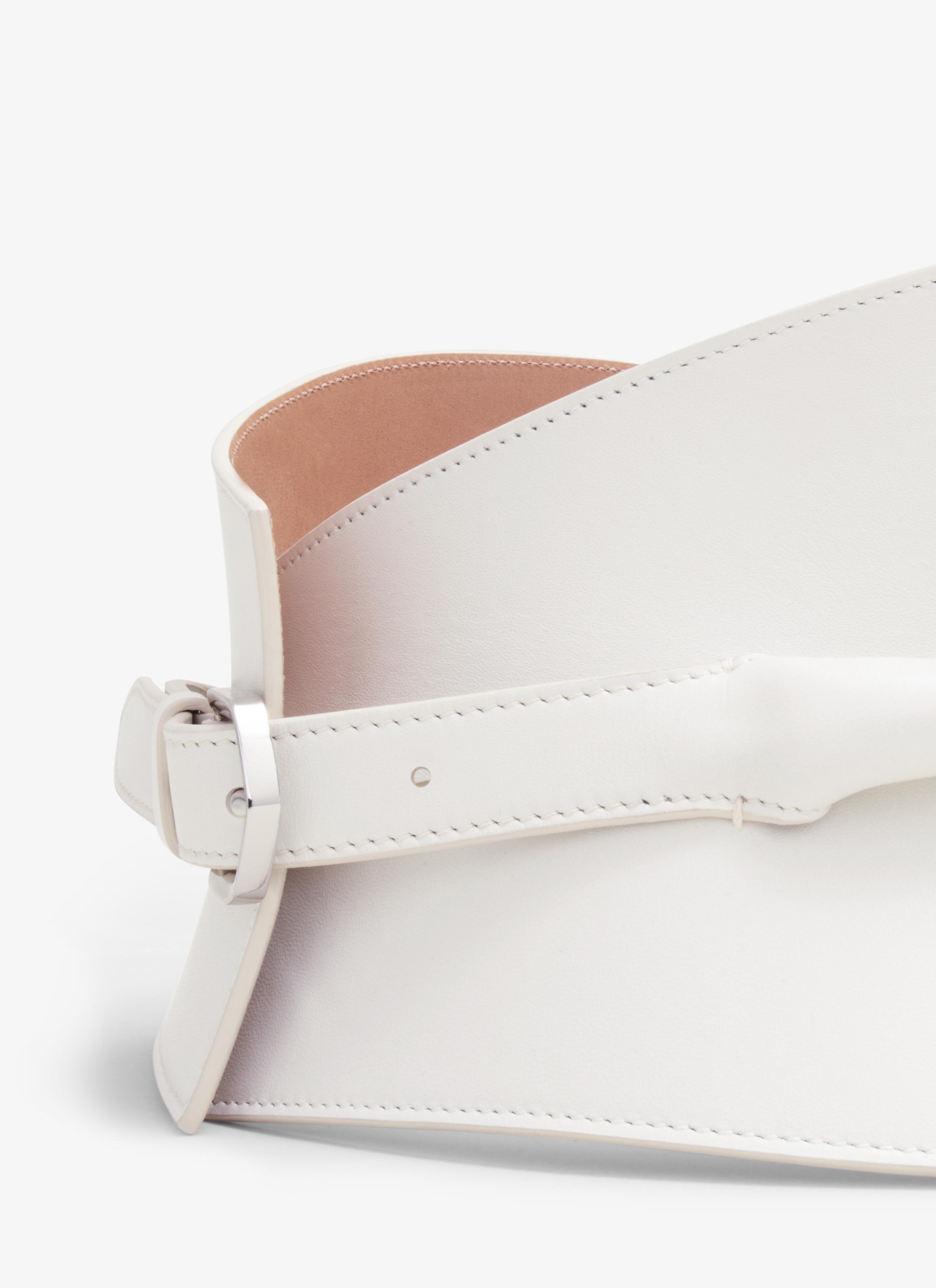 ベルト ALAIA SS25 \"Neo Bustier\" belt (AA1C043GCA330 999) ALAÏA NEO BUSTIER BELT IN CALFSKIN | ALAÏA SA