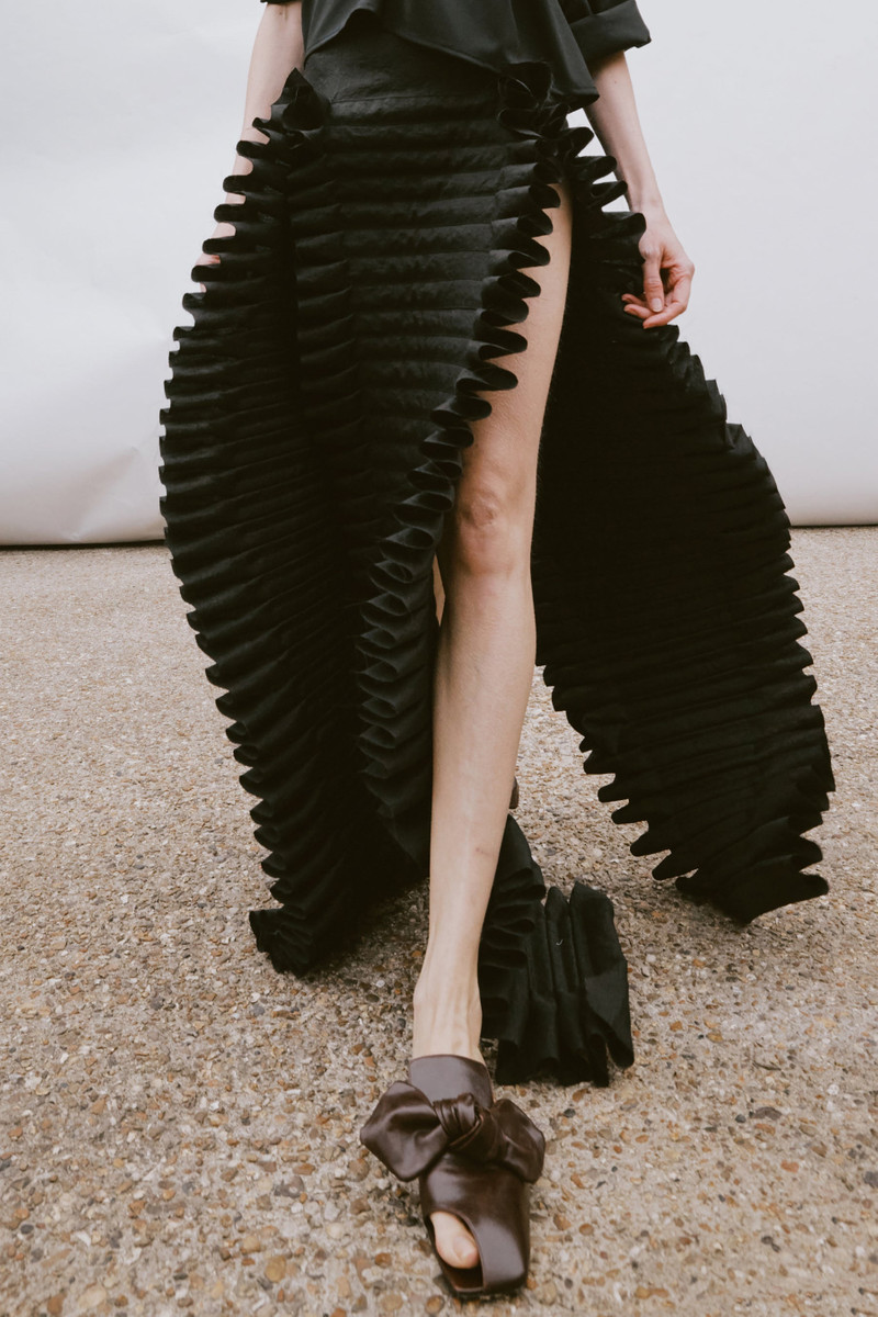 LAMINARY SKIRT BLACK 1