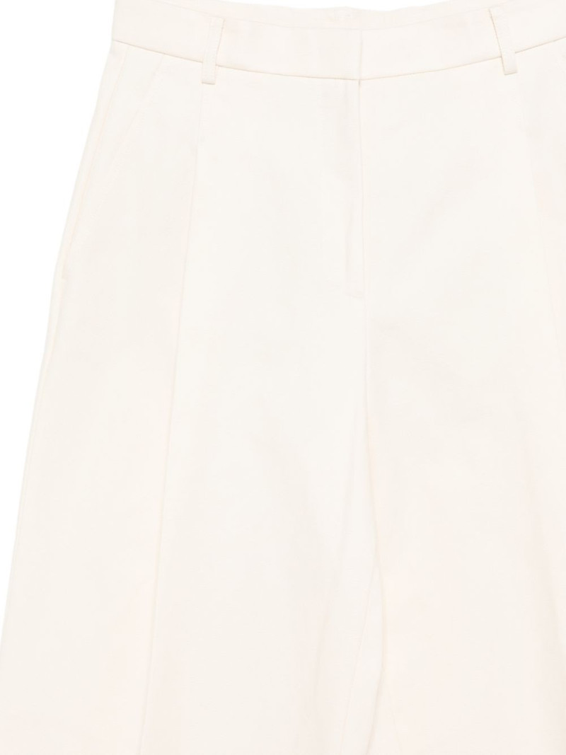 woven trousers 3