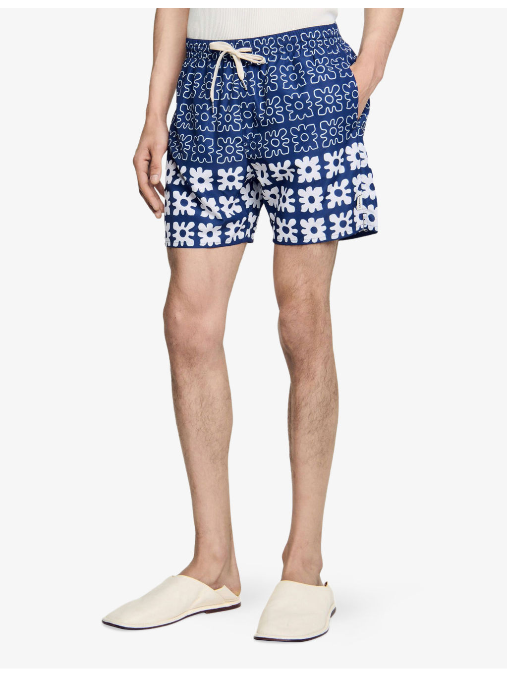 Floral Graphic-Print Straight-Leg Swim Trunks - 3
