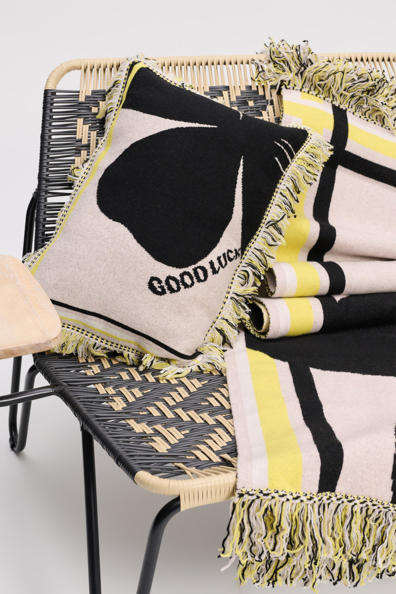 LUCKY CLOVER 40x60cm cushion 6