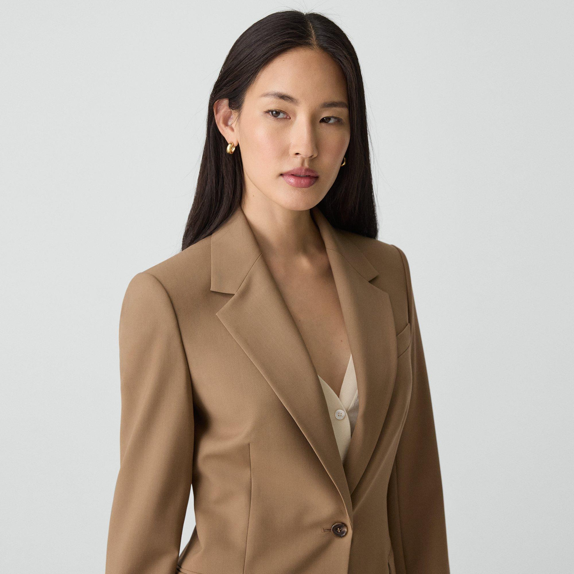 Lynnia Blazer in Good Wool - 5