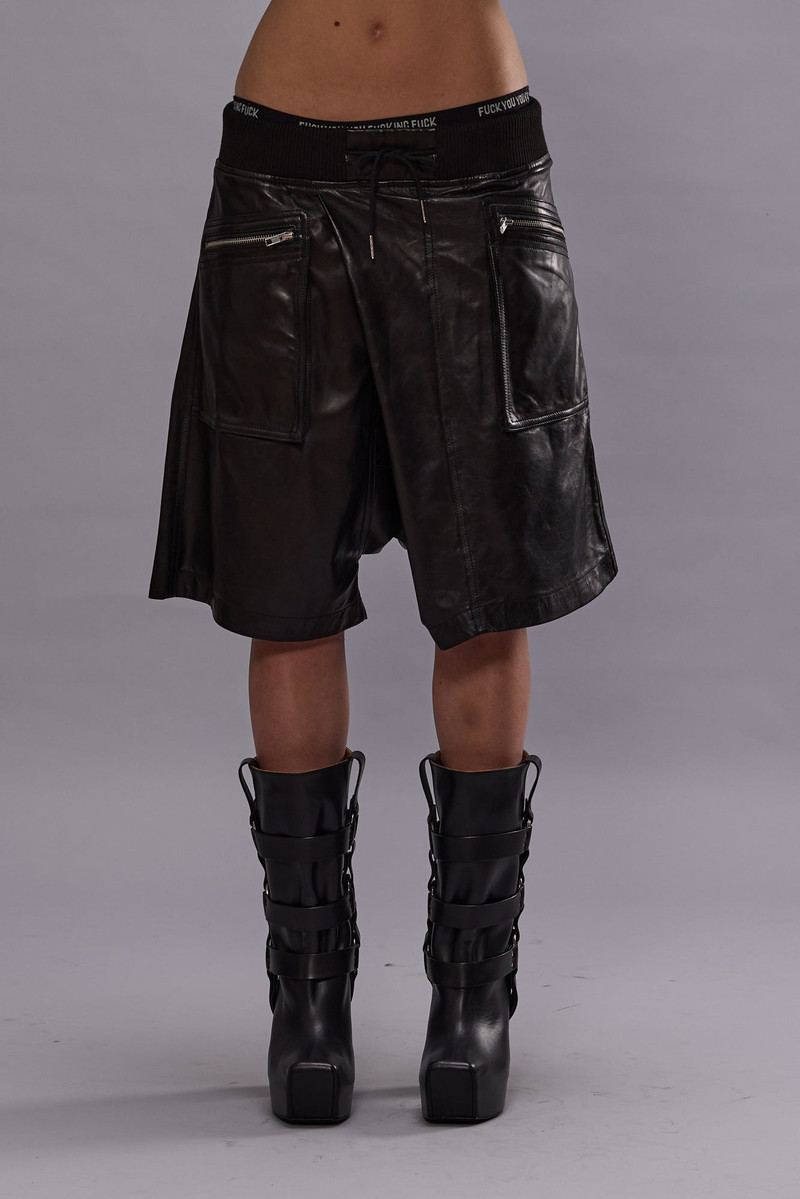 R13 CROSSOVER LEATHER SHORT - BLACK outlook