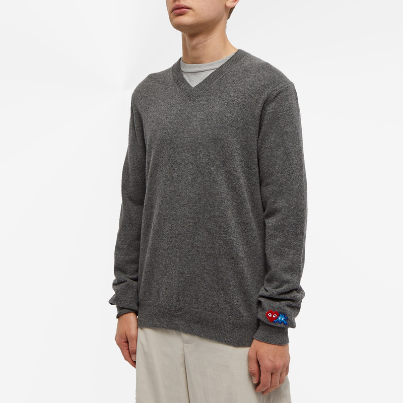 Comme des Garçons PLAY Comme des Garçons Play Invader Heart V-Neck Knit outlook