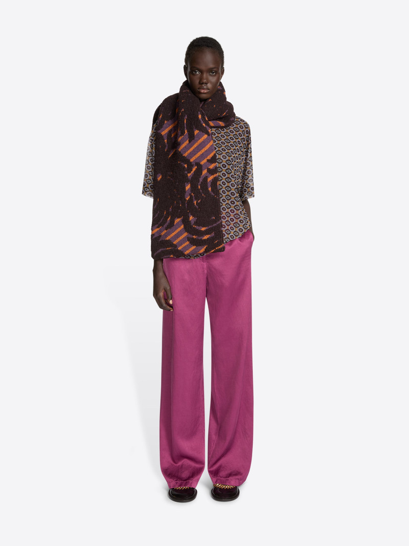 JACQUARD WOOL SCARF 3