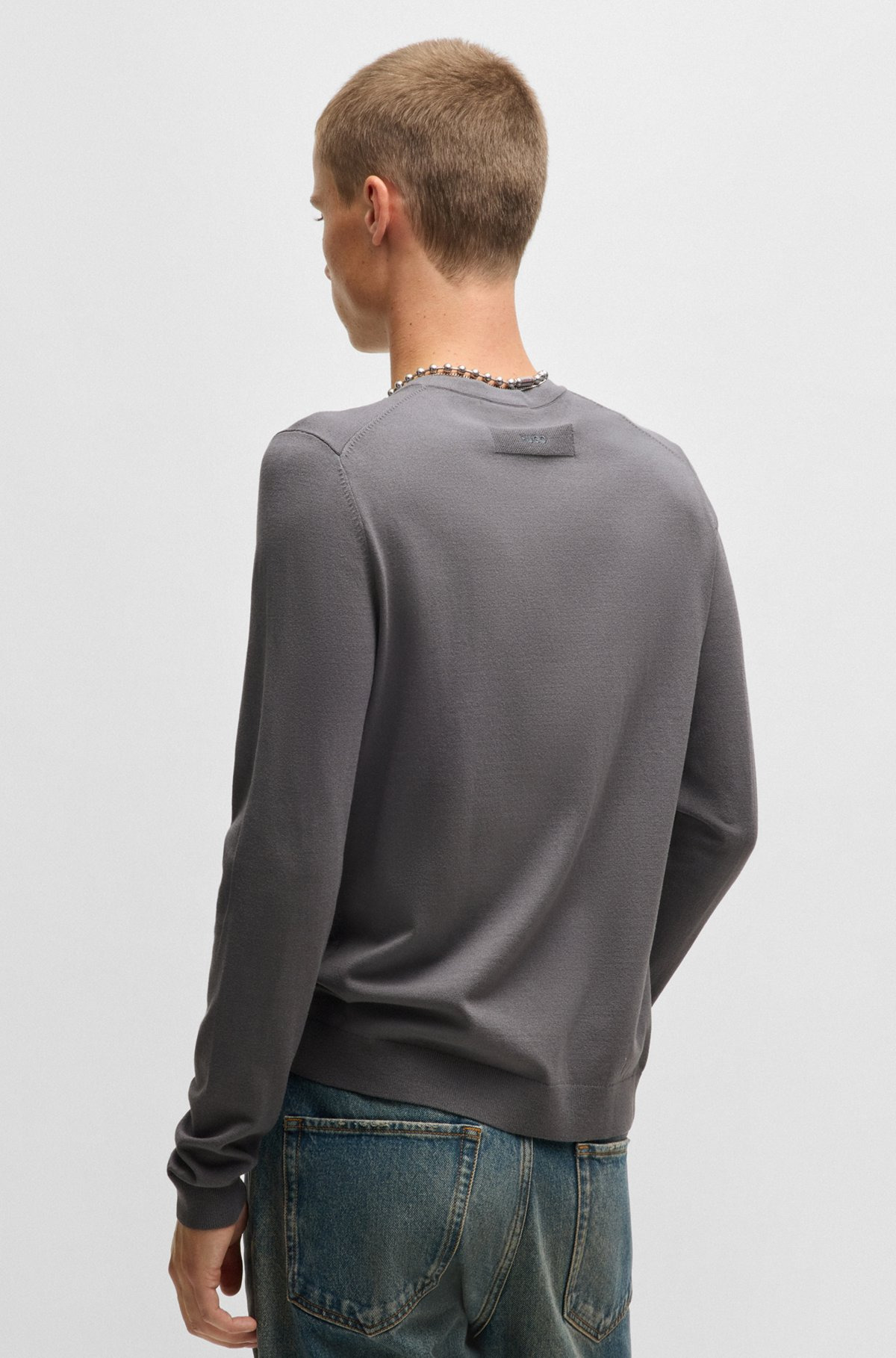SLIM-FIT SWEATER WITH CREW NECK IN SOFT YARNS - 5