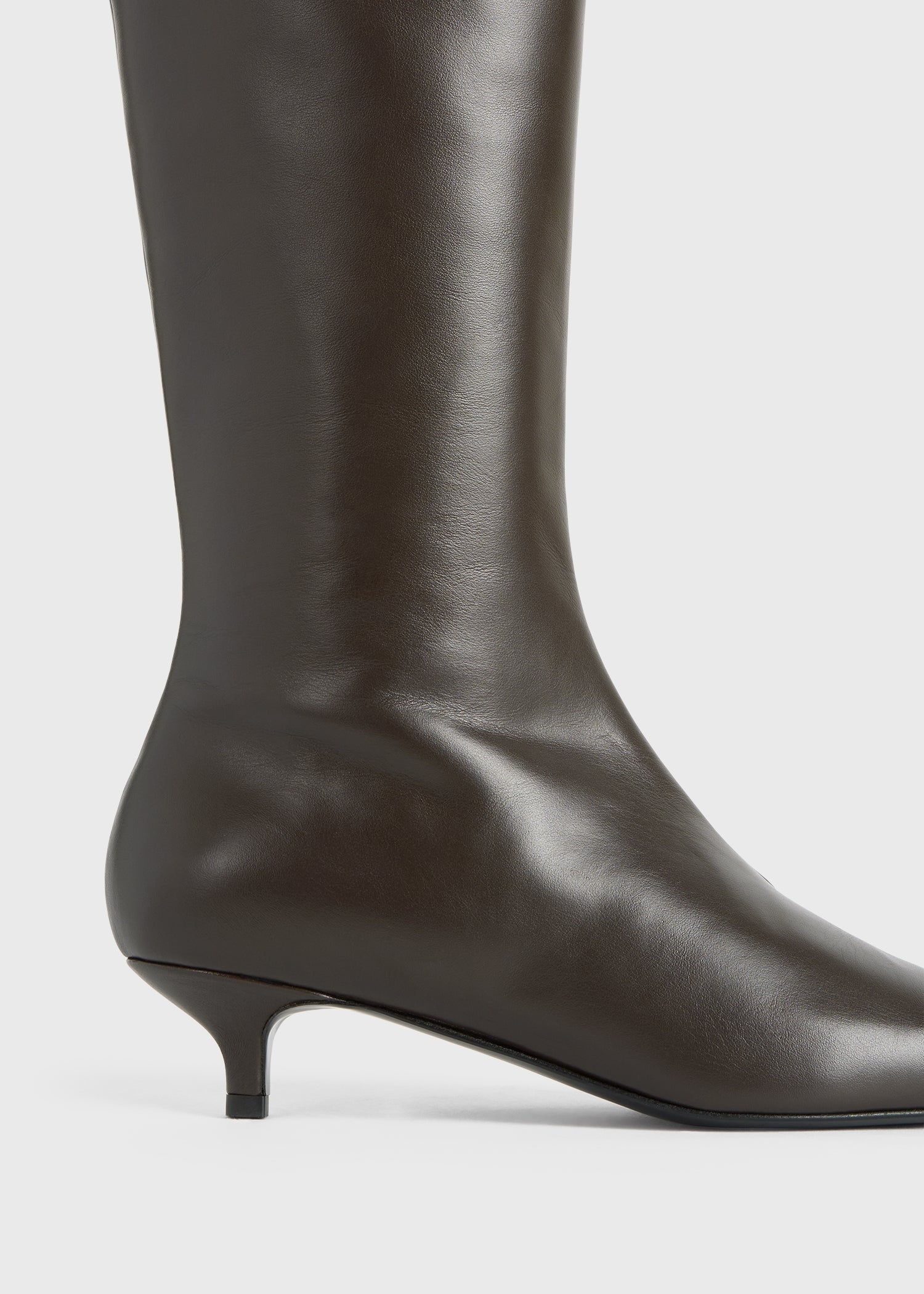 The Slim Knee-High Boot bark - 6