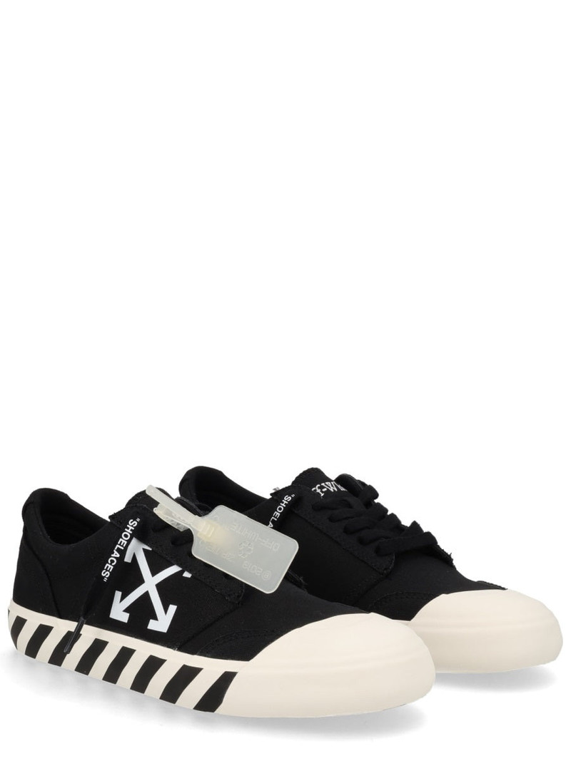Off-White Off-white Stylish Sneaker with Unique Undercut Design outlook