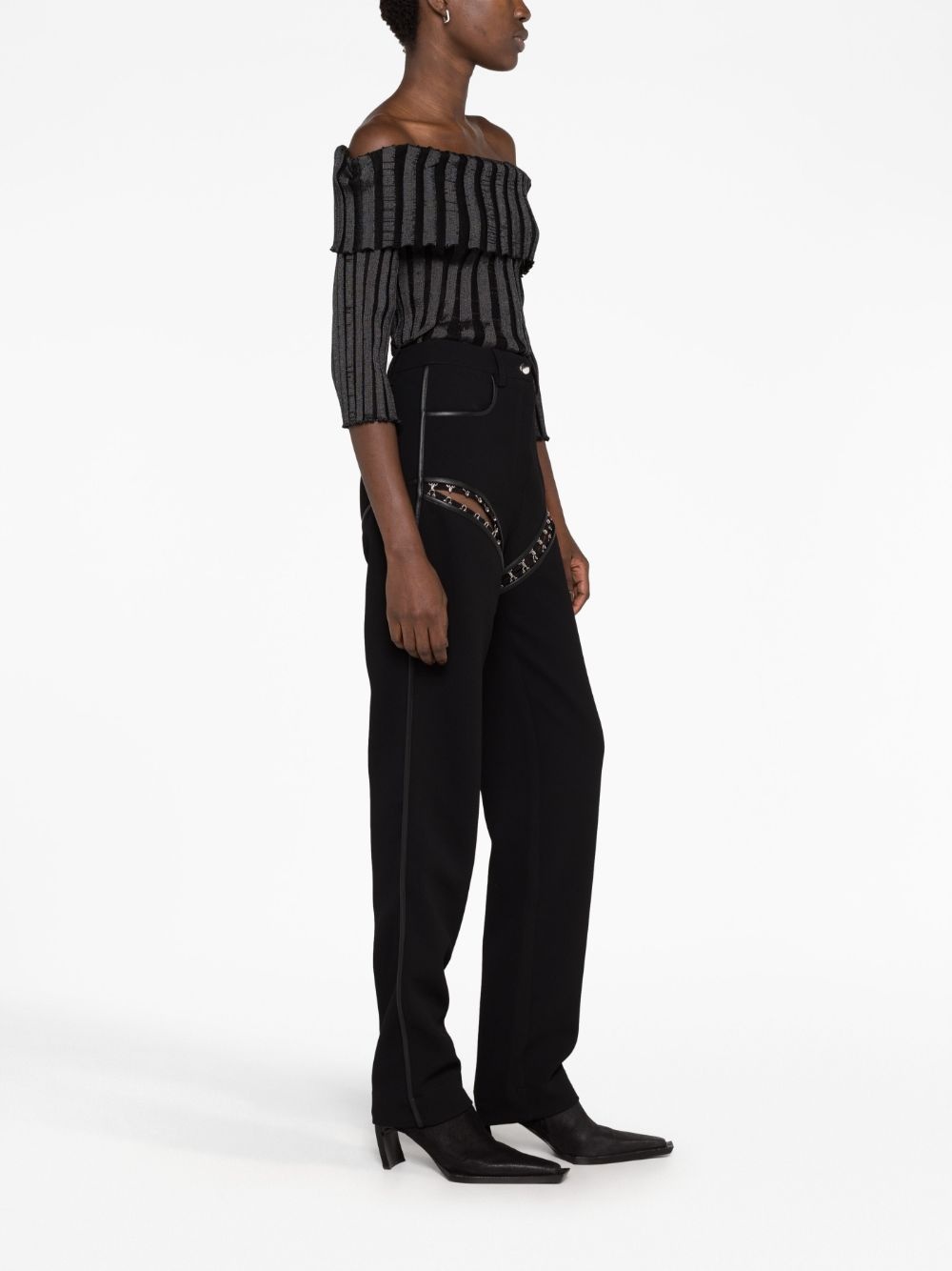 hook-detailing cut-out trousers - 6