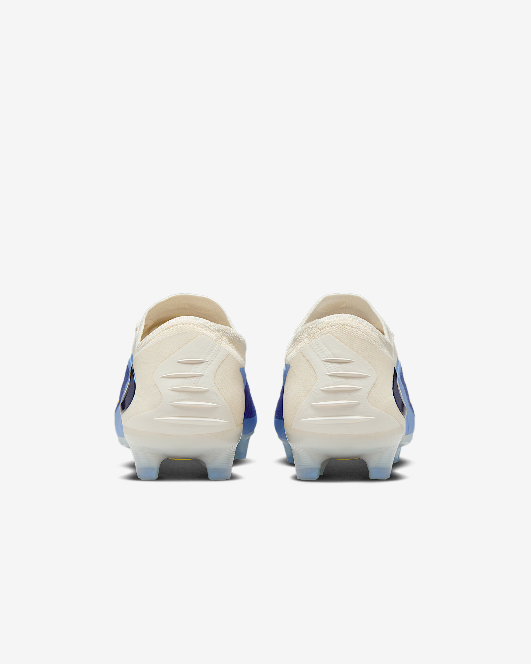 Nike Phantom 6 Low Elite Firm-Ground Soccer Cleats - 6