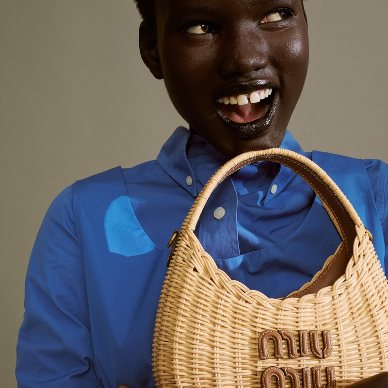 Wander wicker hobo bag 7
