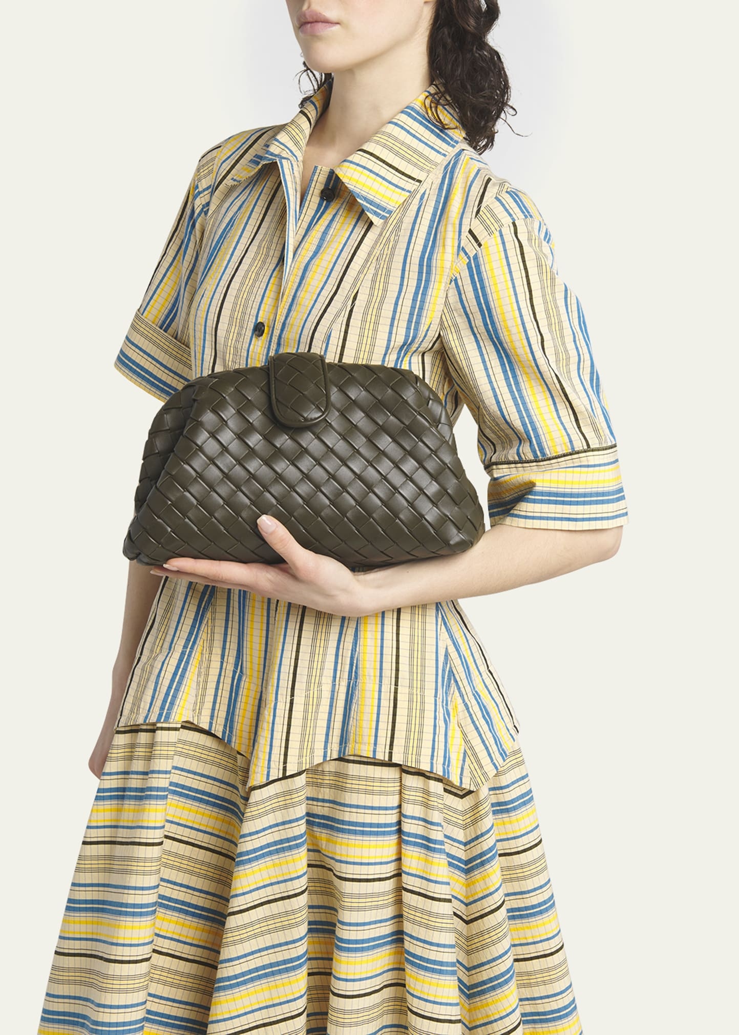 BOTTEGA VENETA ローレン クラッチバッグWith Chain 785807V40Z1 写真2/7｜ボッテガ・ヴェネタ新作「ローレン 1980」編み上げ