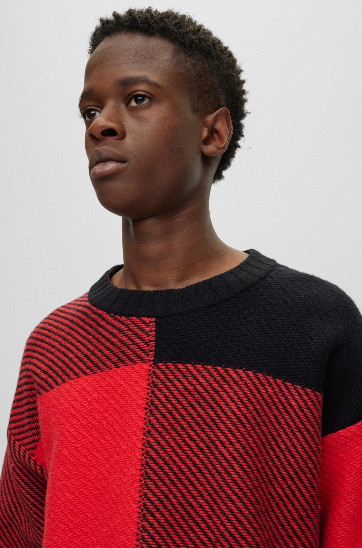 RELAXED-FIT SWEATER WITH JACQUARD-WOVEN VICHY CHECK - 3