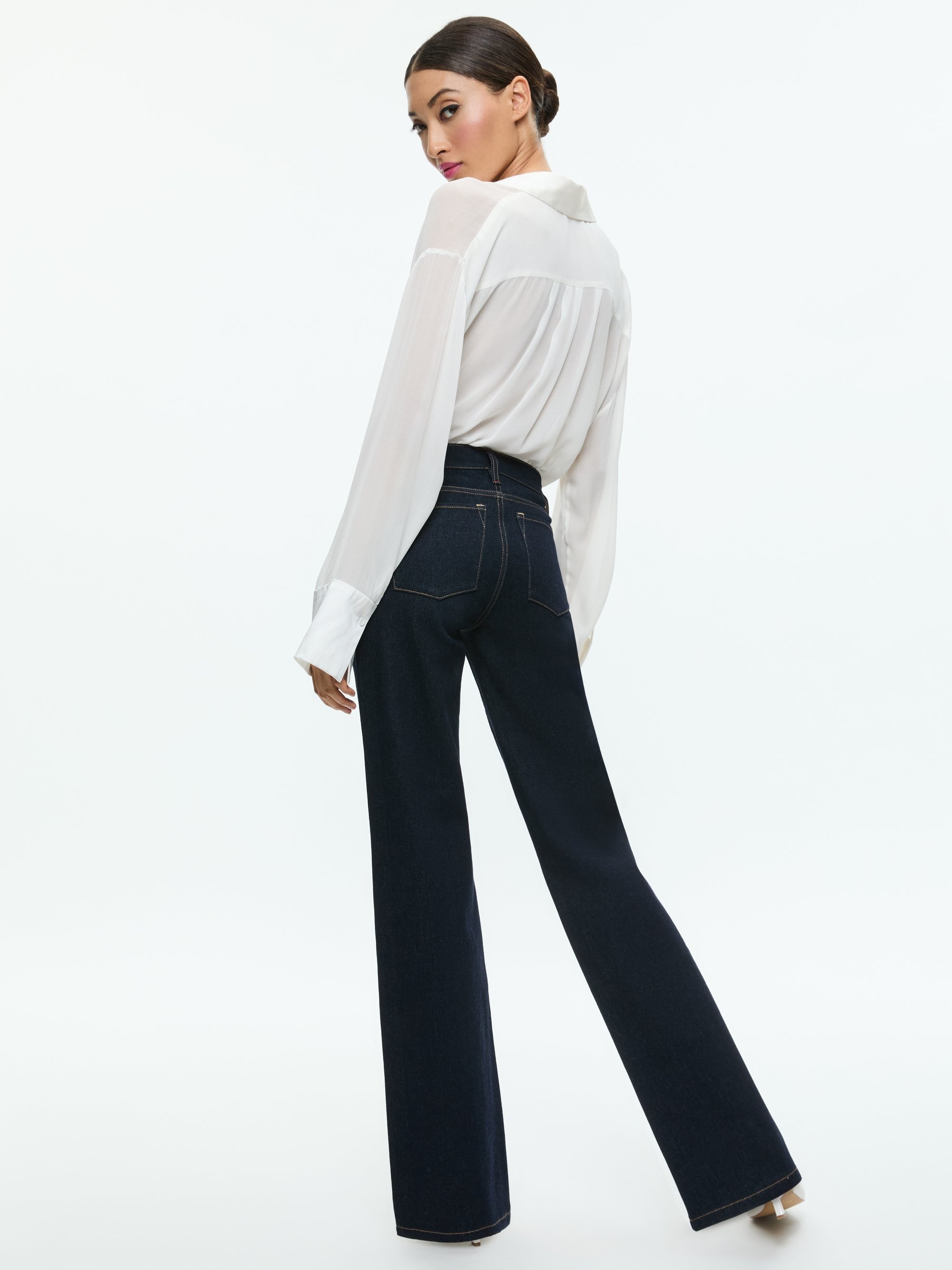 BODIE LOW RISE BOOTCUT JEAN - 4