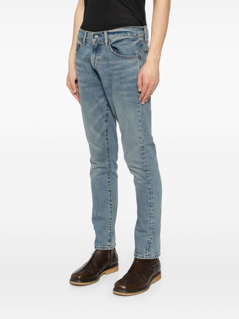 slim-cut jeans 3