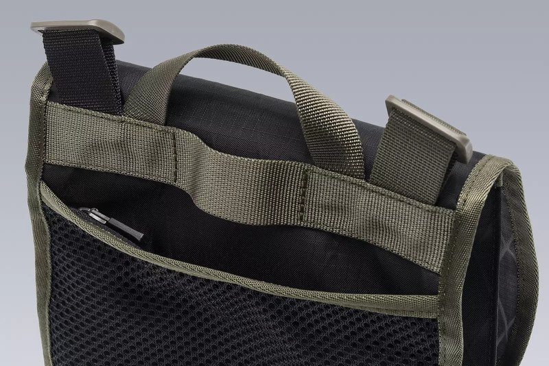 3A-2 Interops Kompressionstasche 8