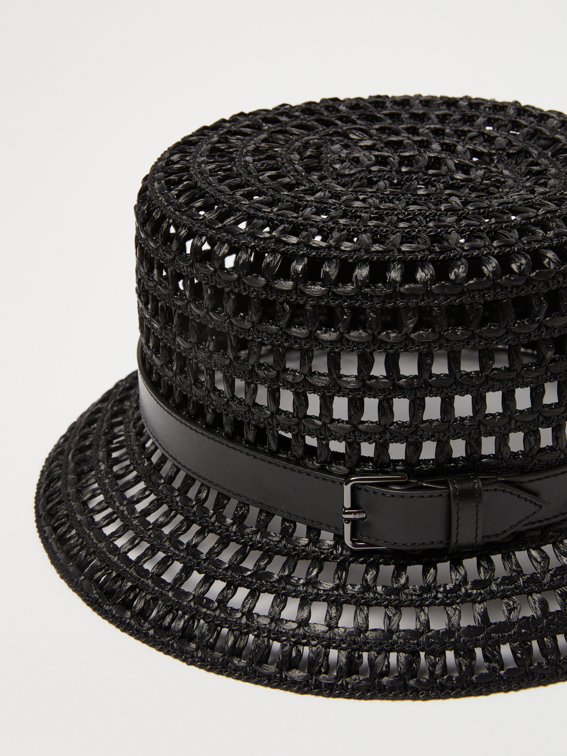 UCCIO Mesh cloche hat - 3