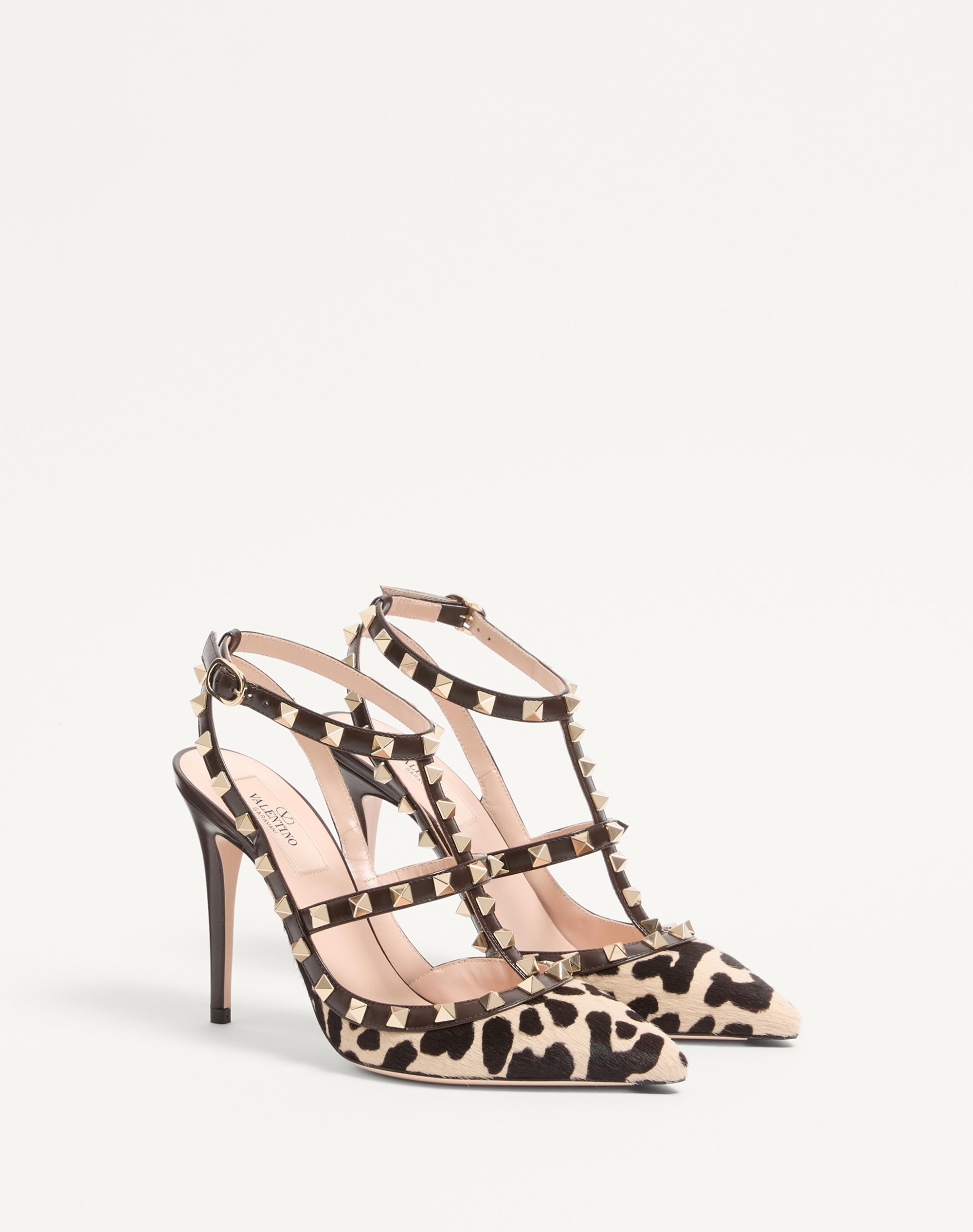 ROCKSTUD PUMPS WITH STRAPS IN PONY-EFFECT CALFSKIN 100MM - 3