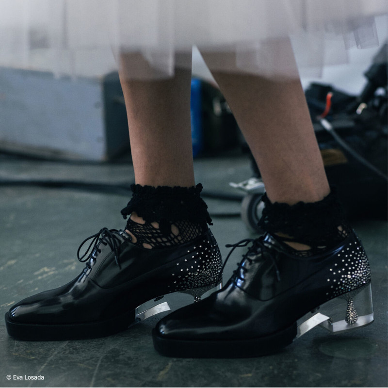 Jimmy Choo noir kei ninomiya Crystal Shoe Black Polished Calf Leather Lace-Up Shoes with Crystal Emb 2