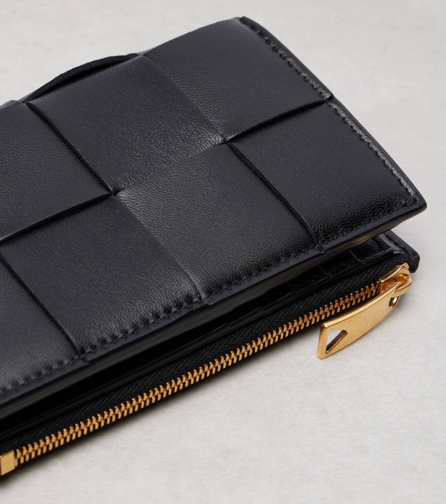 Cassette Medium leather bifold wallet - 4