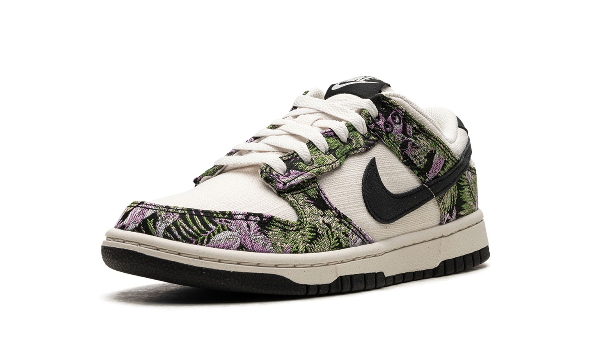 Dunk Low Wmns "Floral Tapestry" - 4
