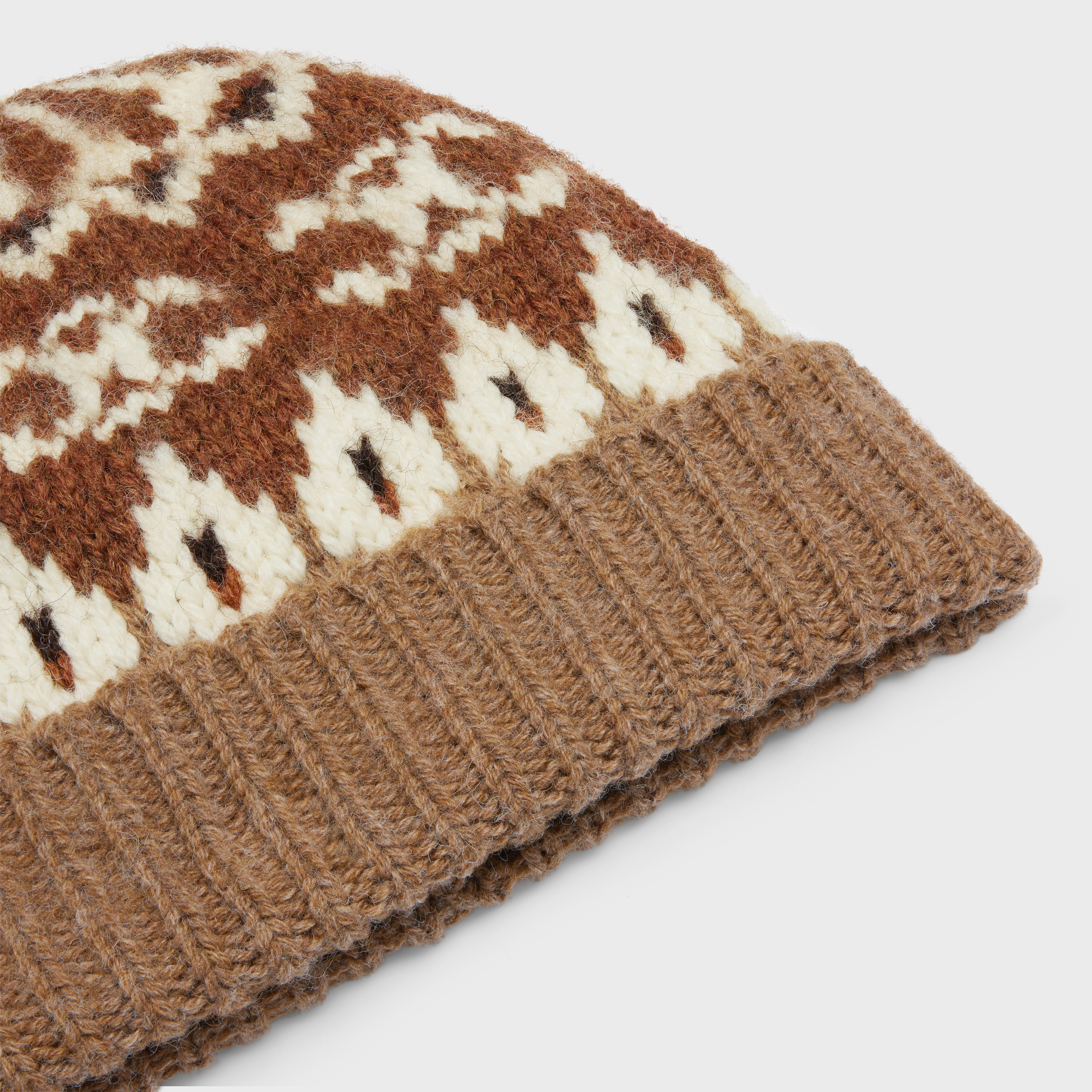 beanie in triomphe fair isle wool - 3