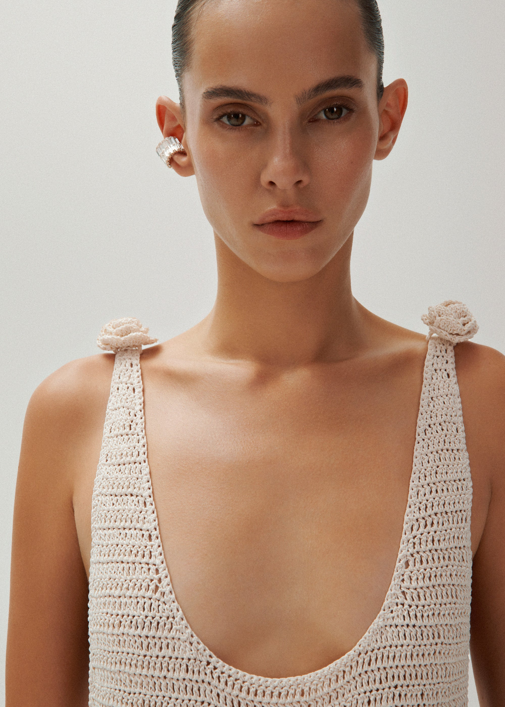 Crochet rosette bodysuit in beige - 5