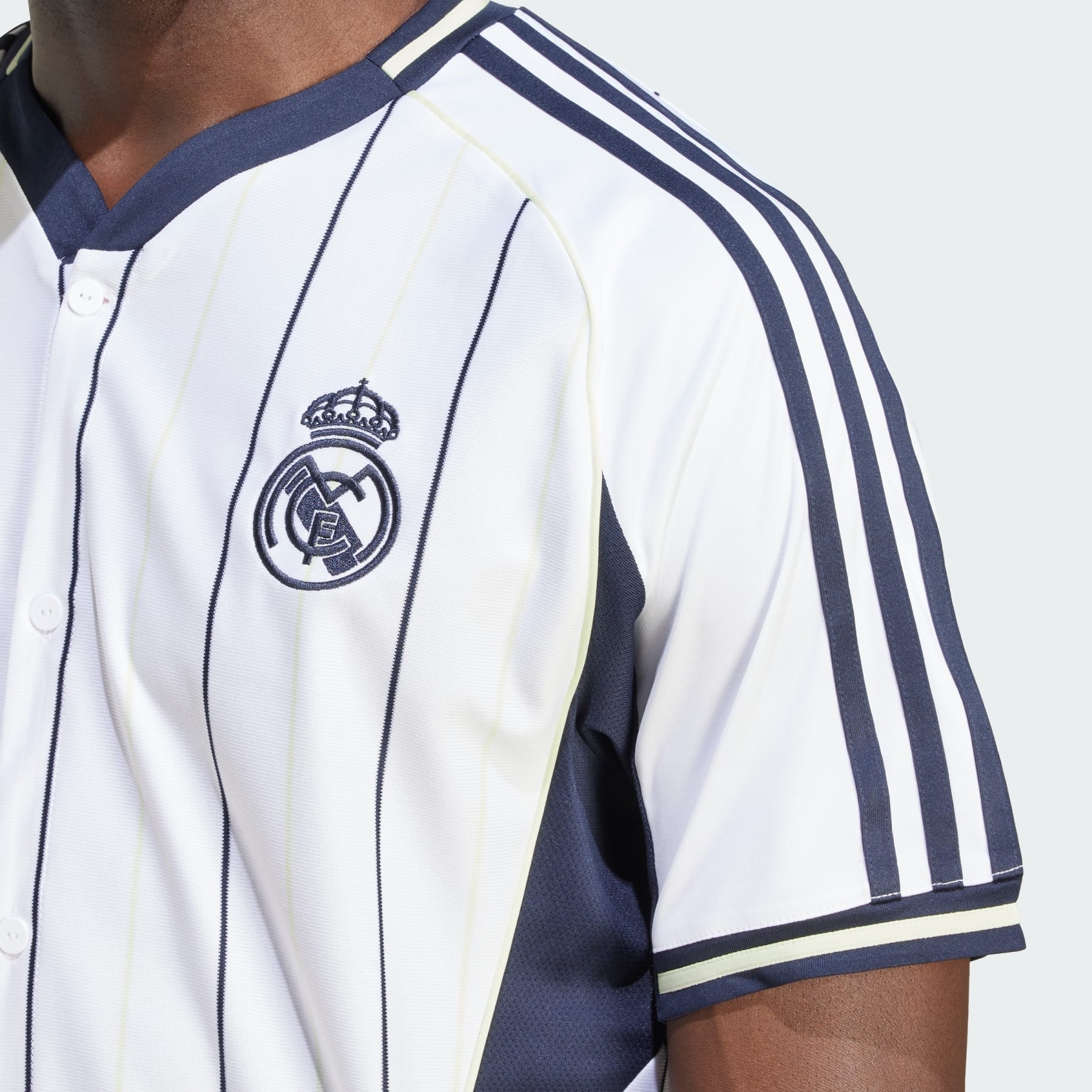 Real Madrid US Pack Shirt - 7
