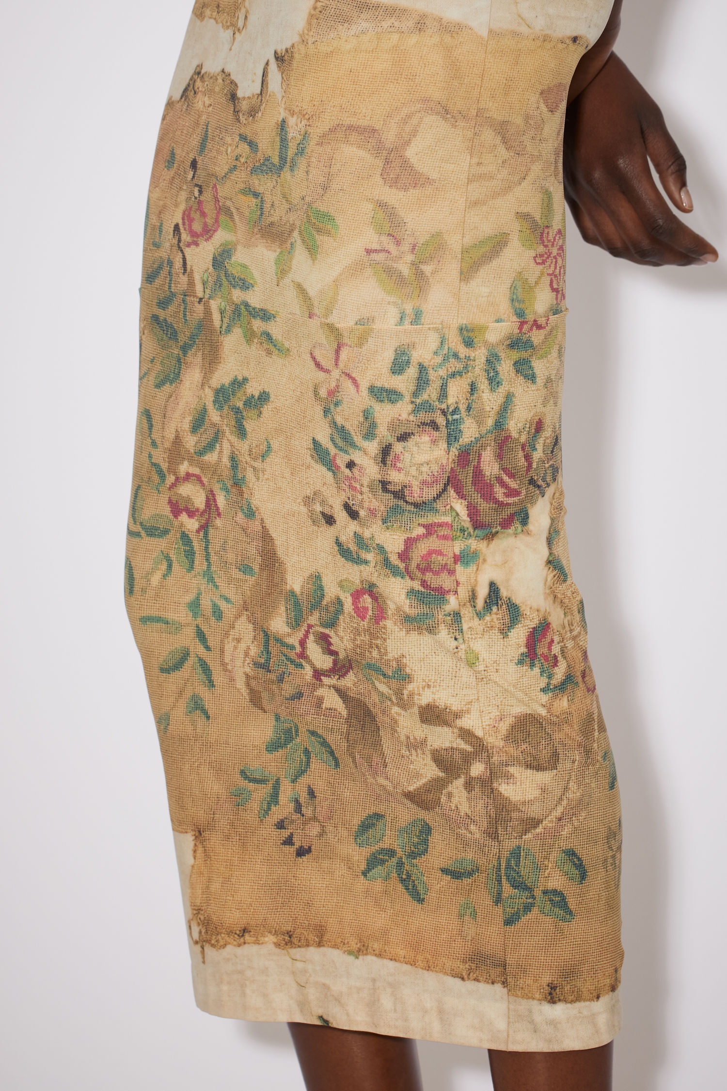 Carpet print dress - Beige/ecru - 6